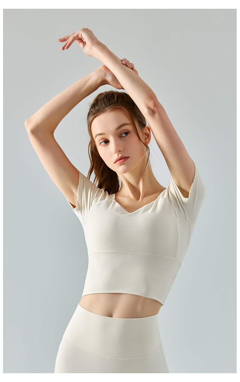 Lululemon t-shirt yoga light sage green