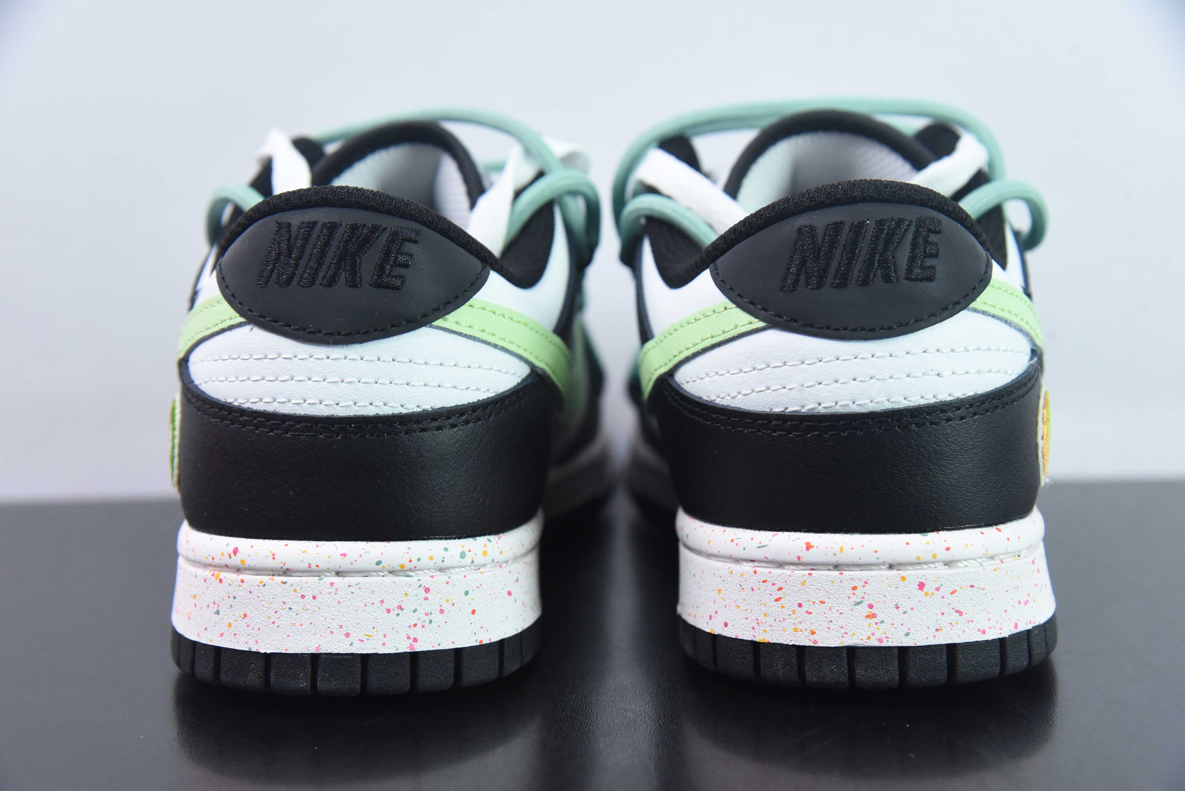 NK SB Dunk Low 解构活力三钩黑白绿  货号：FD4623-152