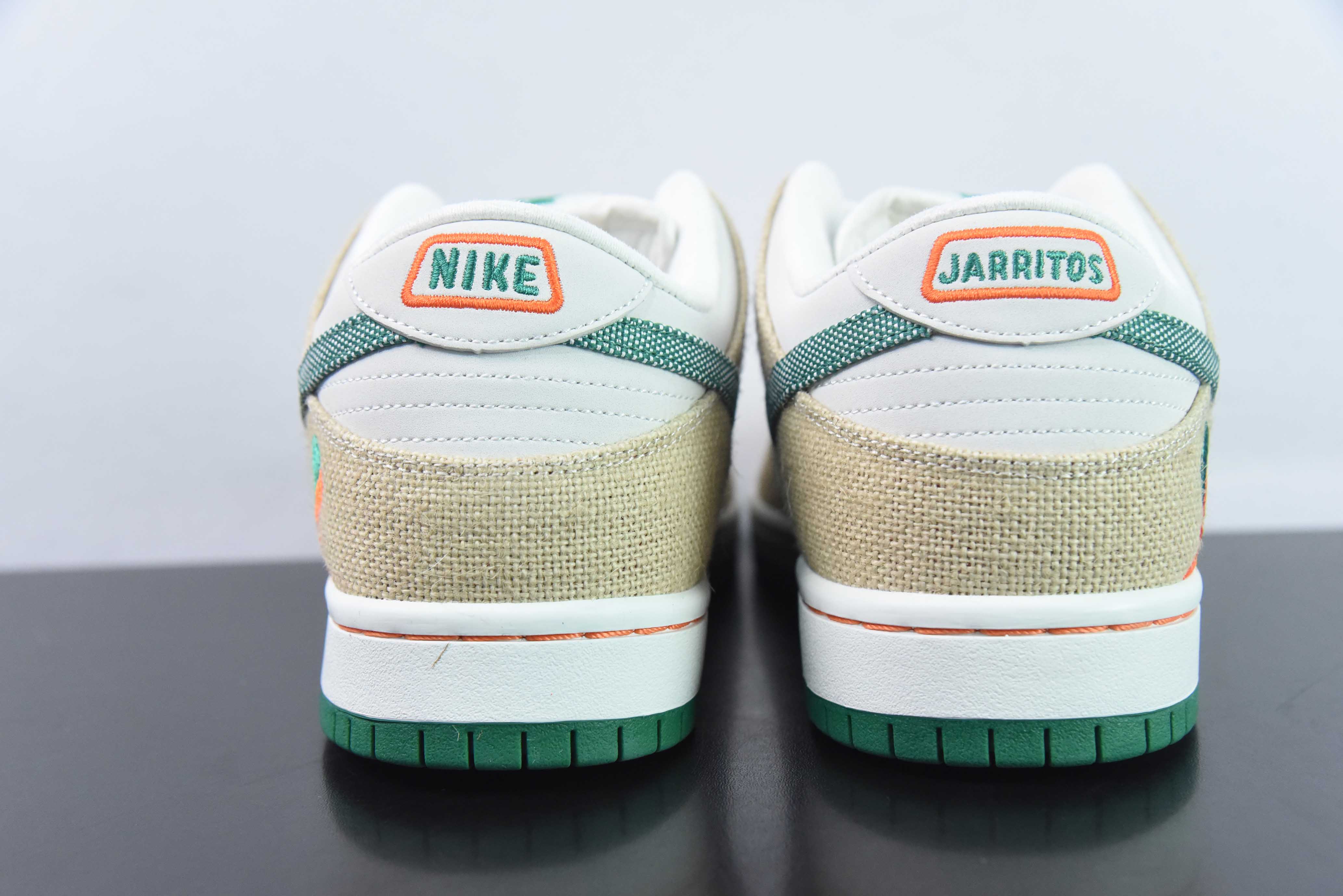 NK SB Dunk Low 米白 联名款 撕撕乐 货号:FD0860-001