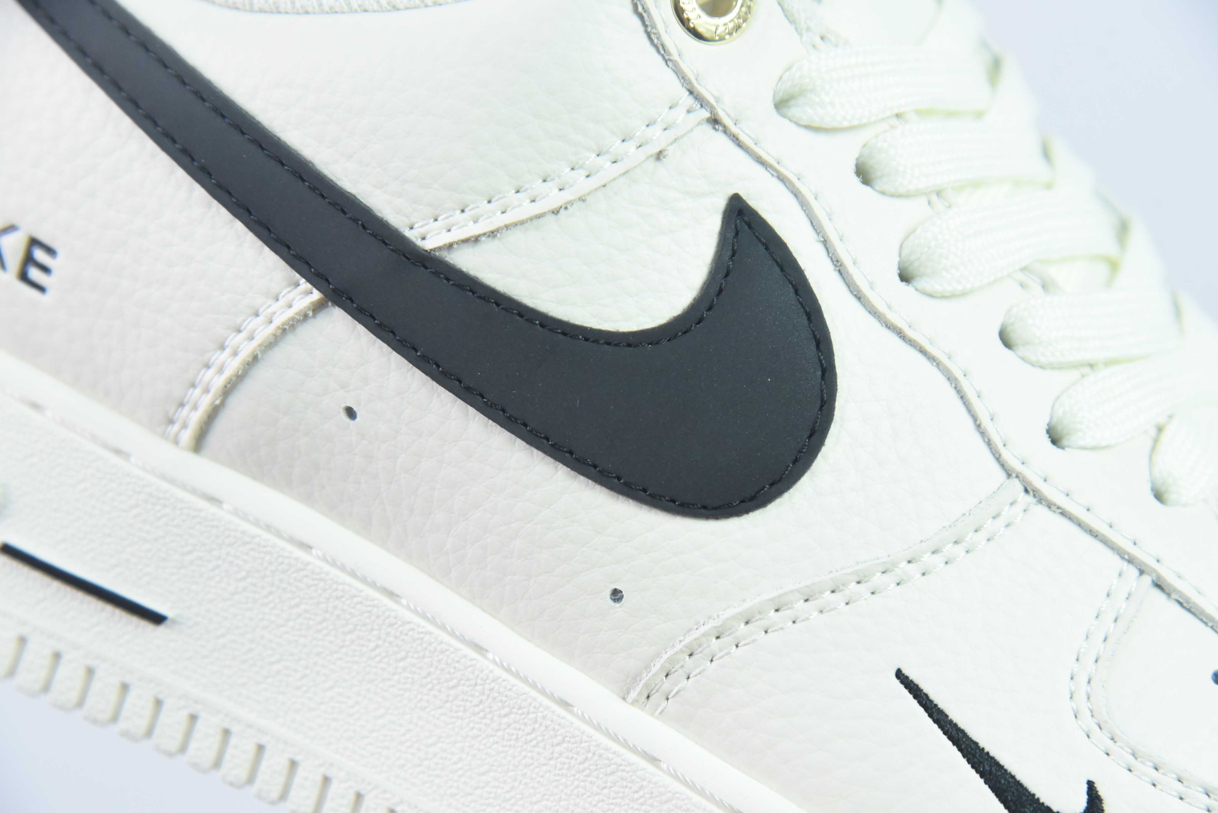 NK Air Force 1‘07 Low”NAI-KE/Beige/Black“空军一号经典低帮百搭休闲运动板鞋“NAIKE米白黑小钩”货号:NK0621-922