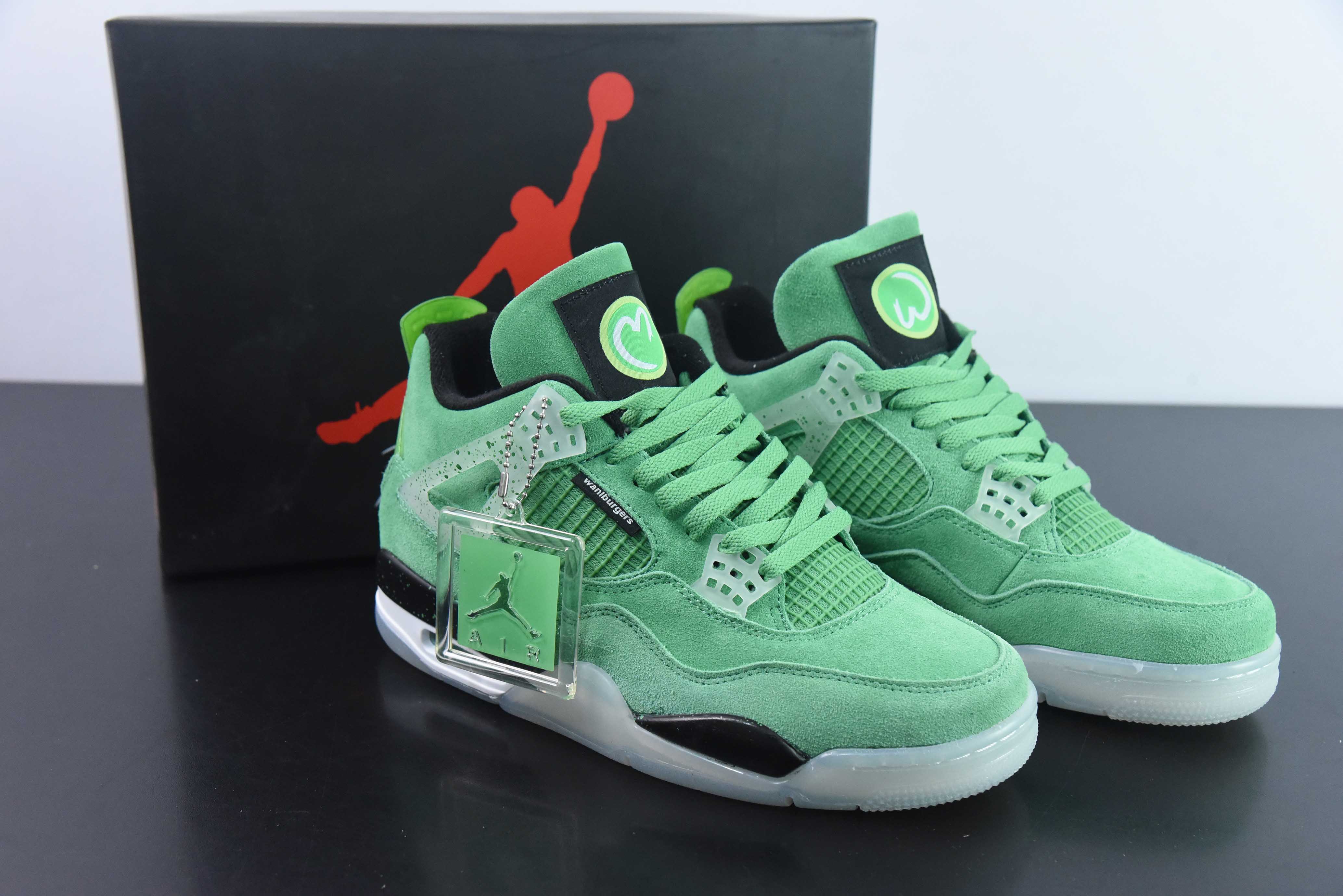 Air Jordan 4 AJ4 乔丹4代篮球鞋/绿色 沃尔伯格