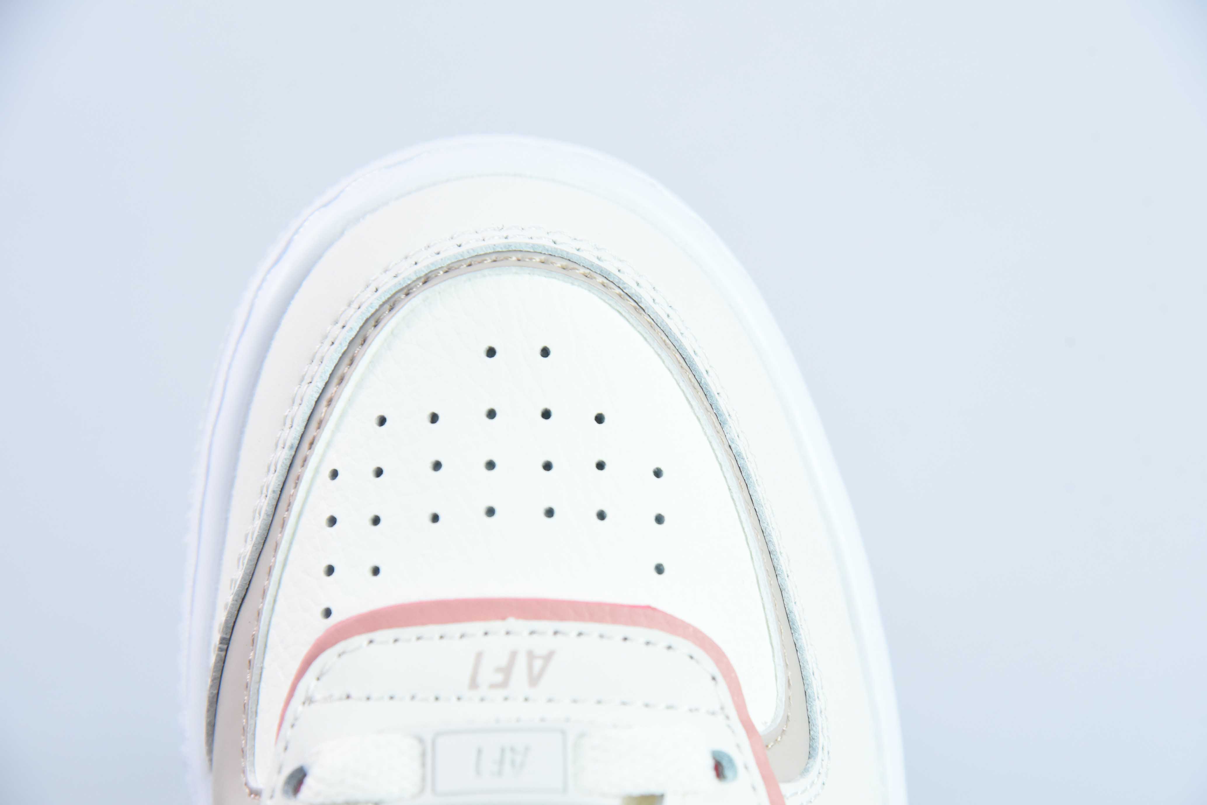 Nike Air Force 1 AF1 空军一号/低帮 马卡龙 白粉 货号：DZ1847-001