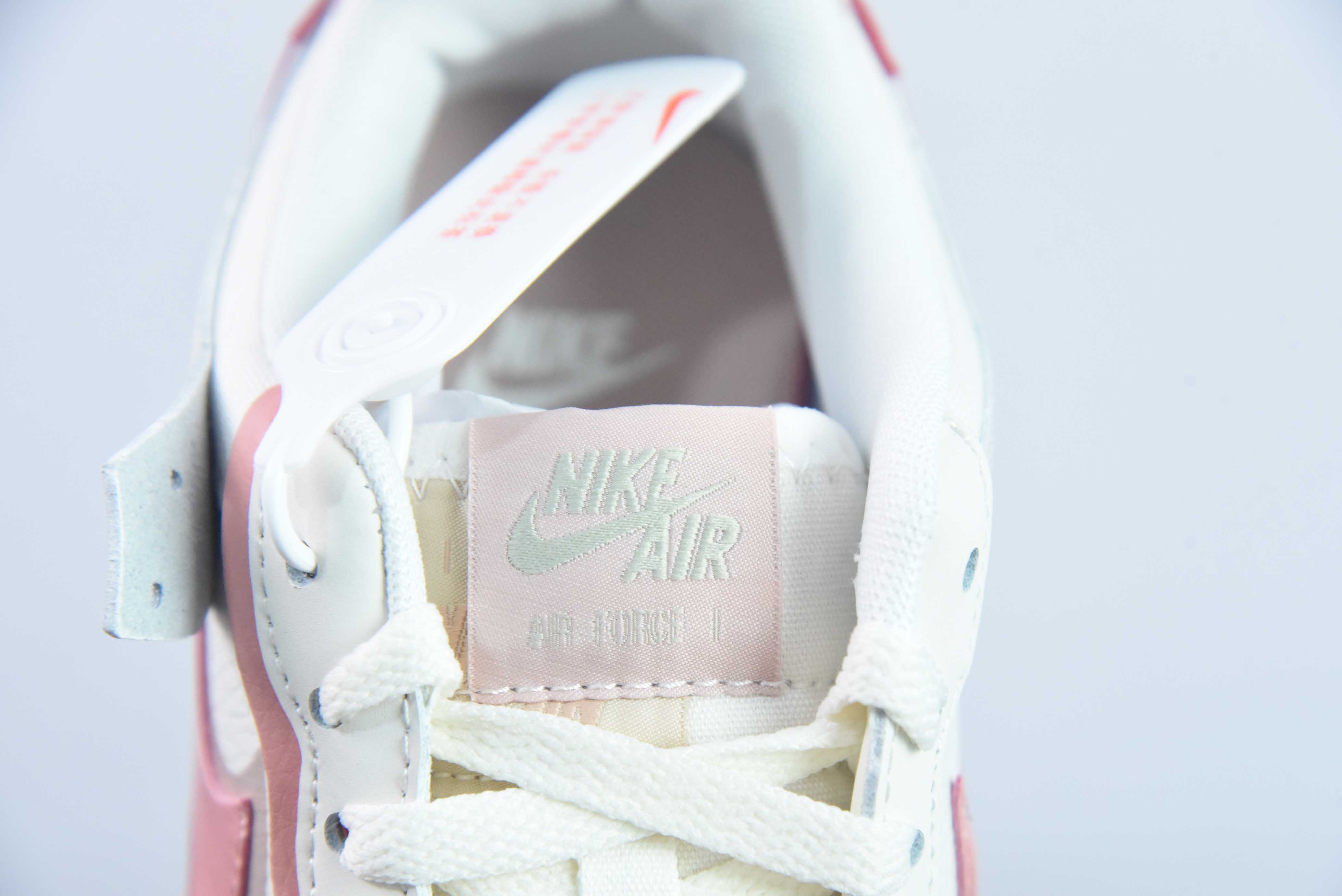Nike Air Force 1 AF1 空军一号/低帮 马卡龙 白粉 货号：DZ1847-001