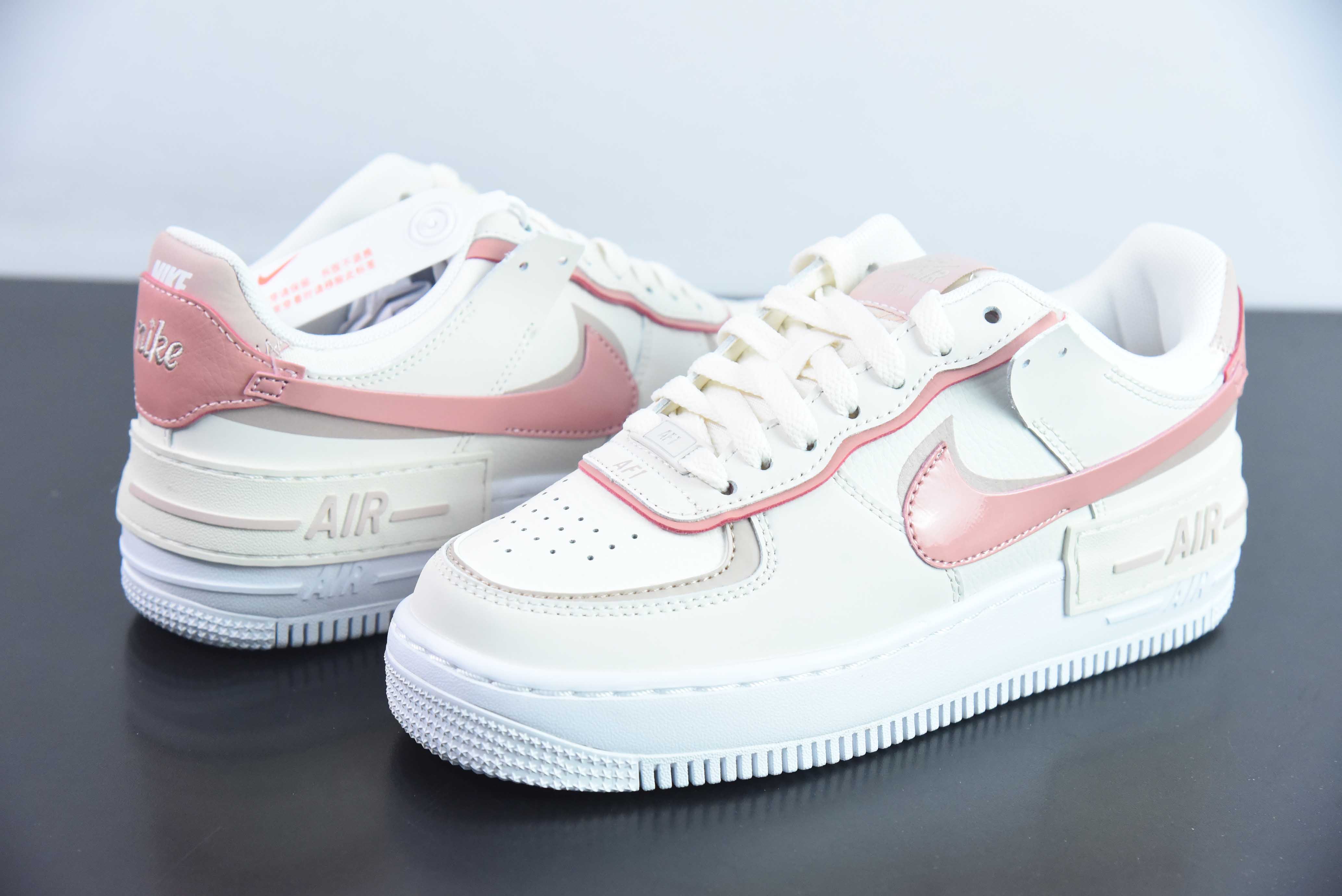 Nike Air Force 1 AF1 空军一号/低帮 马卡龙 白粉 货号：DZ1847-001
