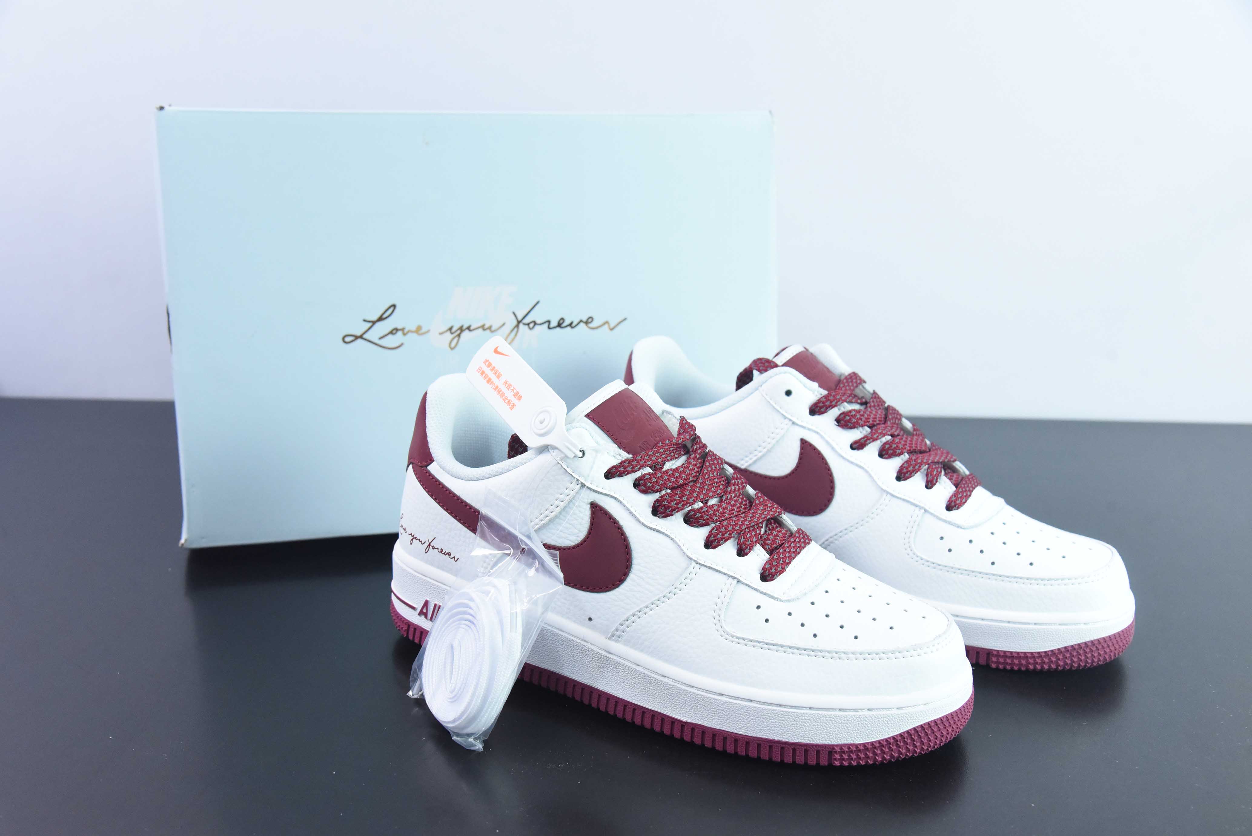Nike Air Force 1 AF1 空军一号/低帮 白红 酒红 签名印花 货号:LO1718-059
