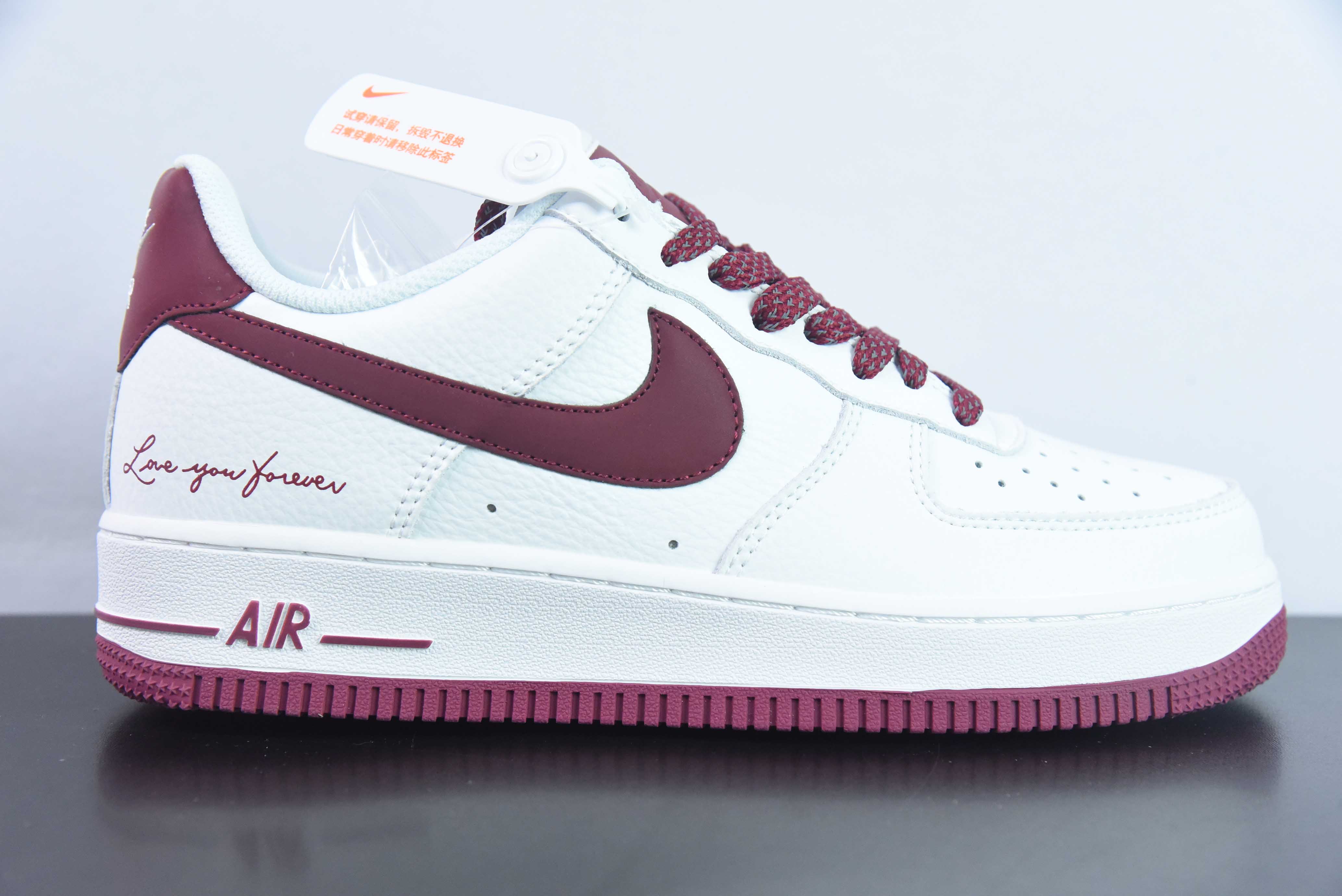 Nike Air Force 1 AF1 空军一号/低帮 白红 酒红 签名印花 货号:LO1718-059