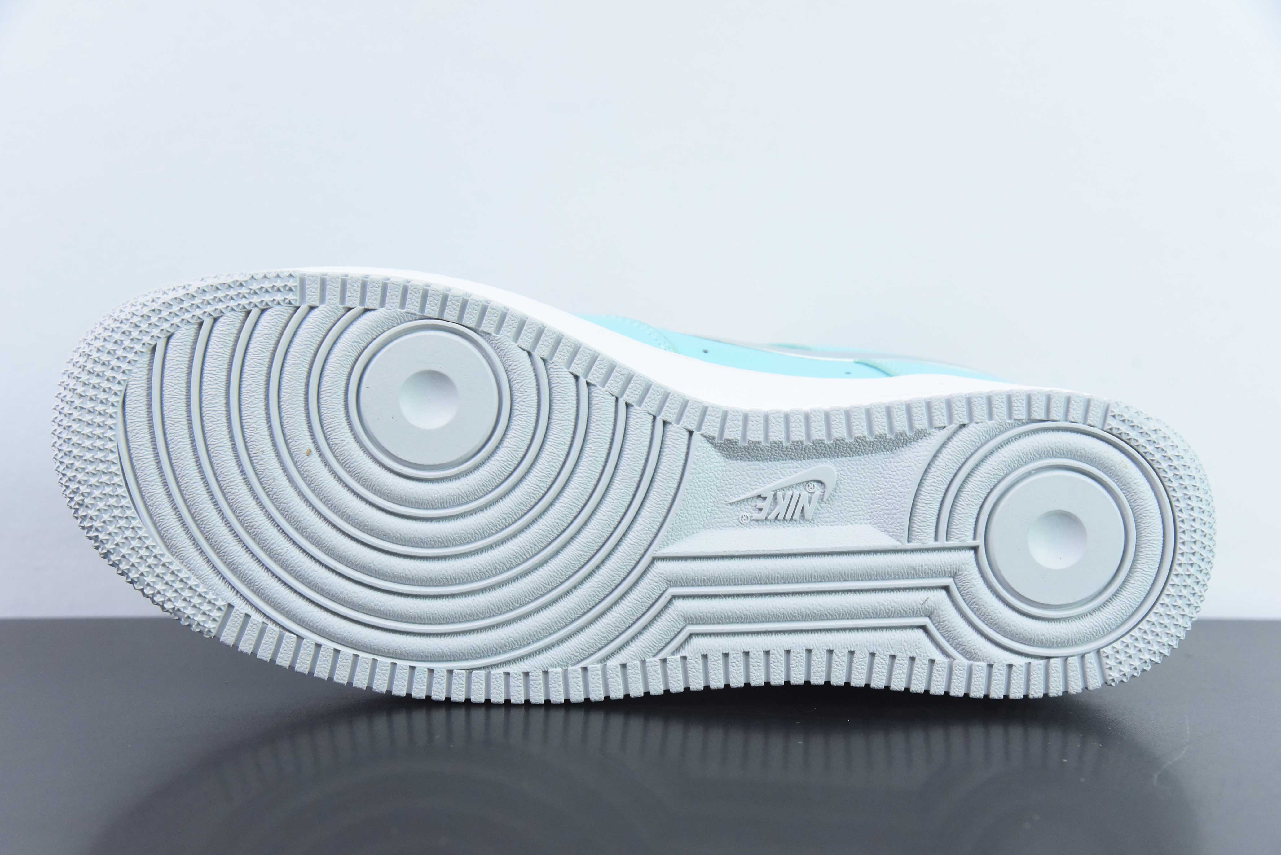 Tiffany & CO x Nk Air Force 1 Low "1837" 空军一号低帮板鞋 蒂芙尼联名 货号:DZ1382-003