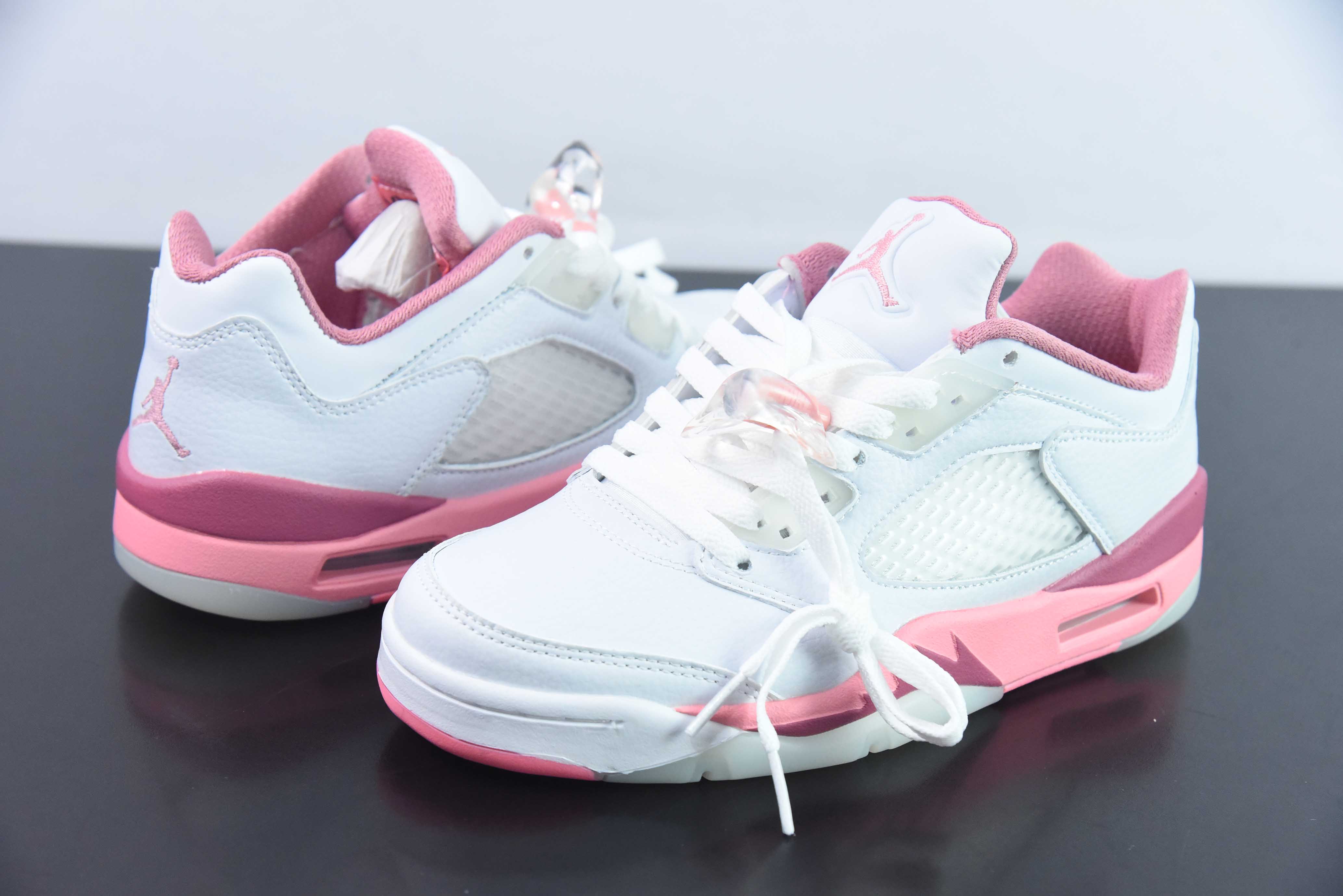 Air Jordan 5 Crafted For Her 白粉 货号:DX4390-116 aj5白粉低帮