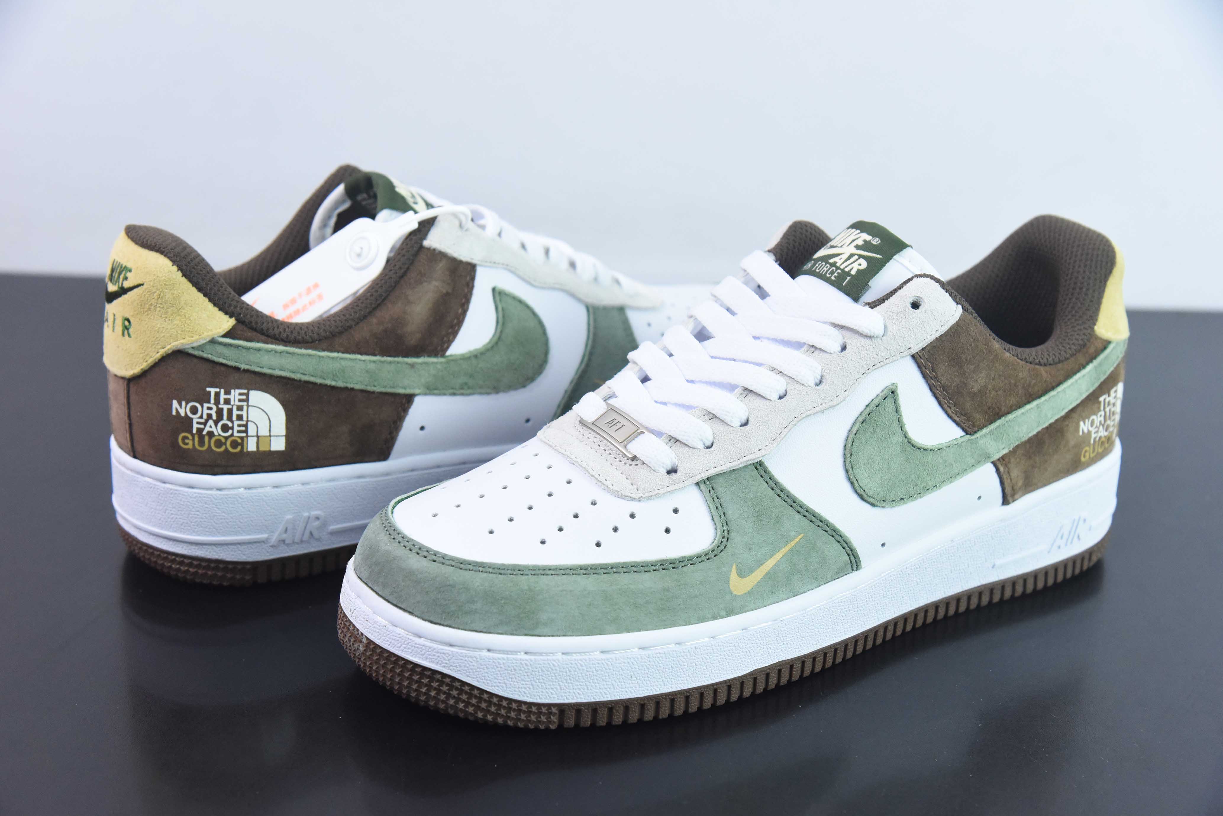 Nike Air Force 1 Low 07 x The North Face 拼接北面 货号:BS9055-811