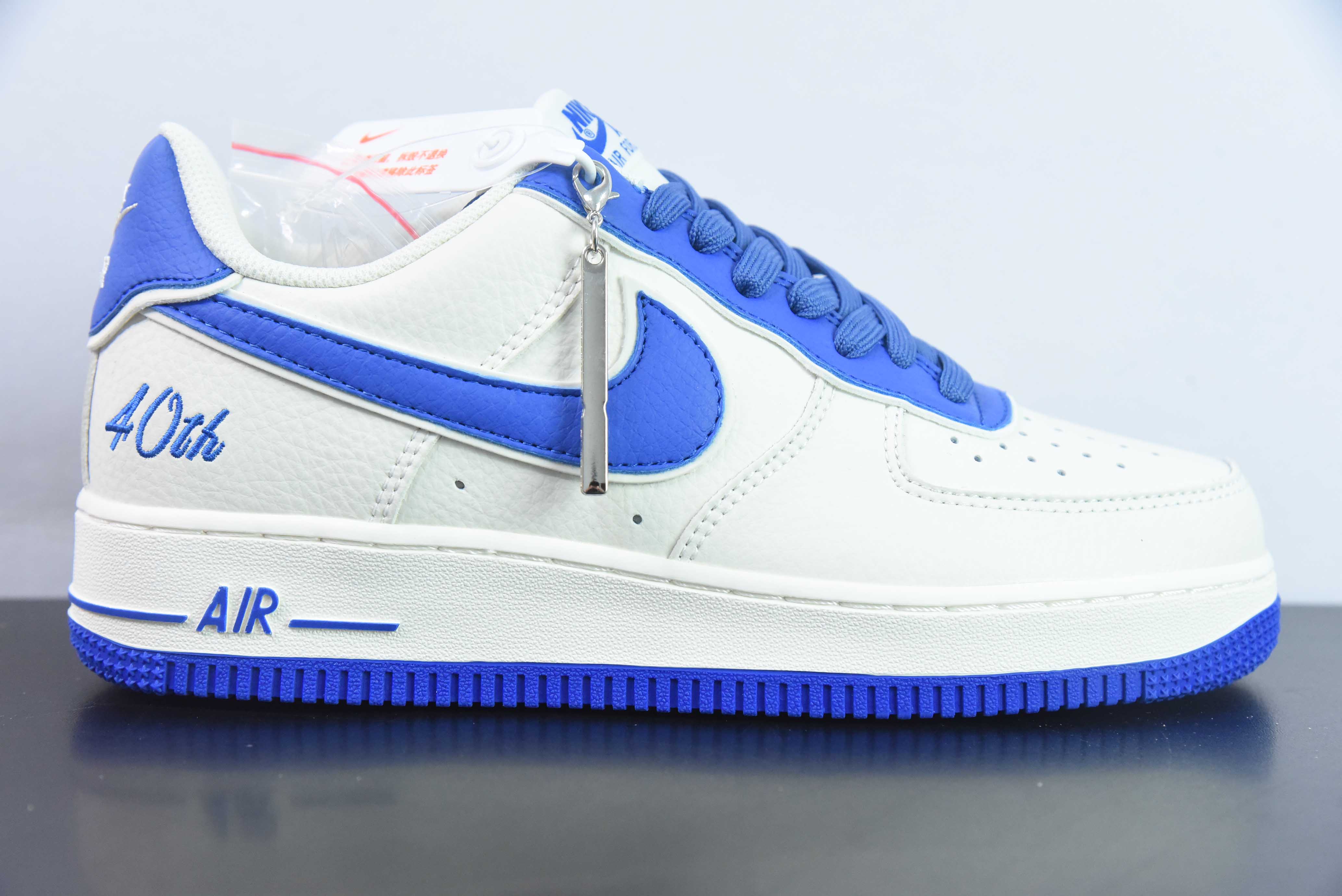 Nike Air Force 1 Low “40TH” 米兰空军一号低帮休闲板鞋 货号:JF1983-555