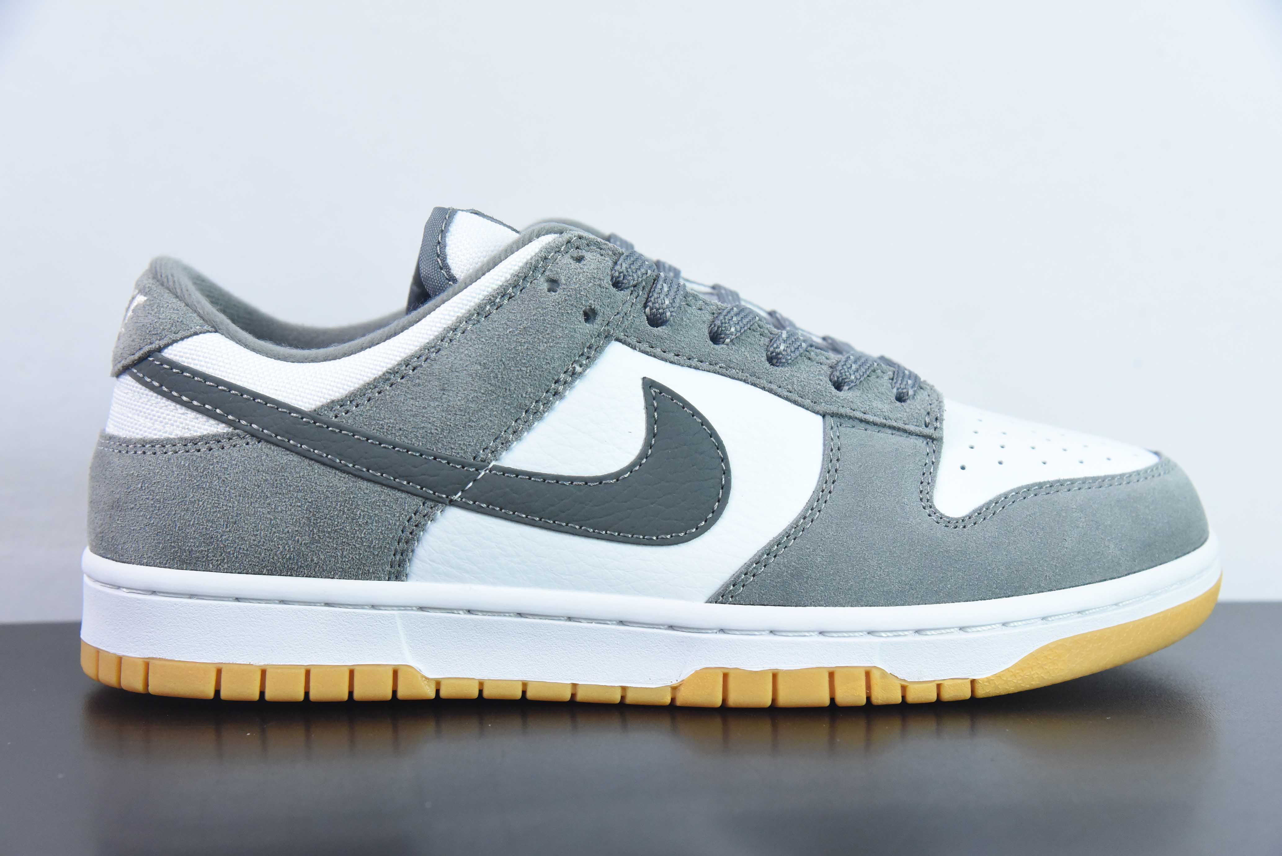 Nike Dunk Low "Grey Gum"灰白生胶low运动鞋FV0389-100