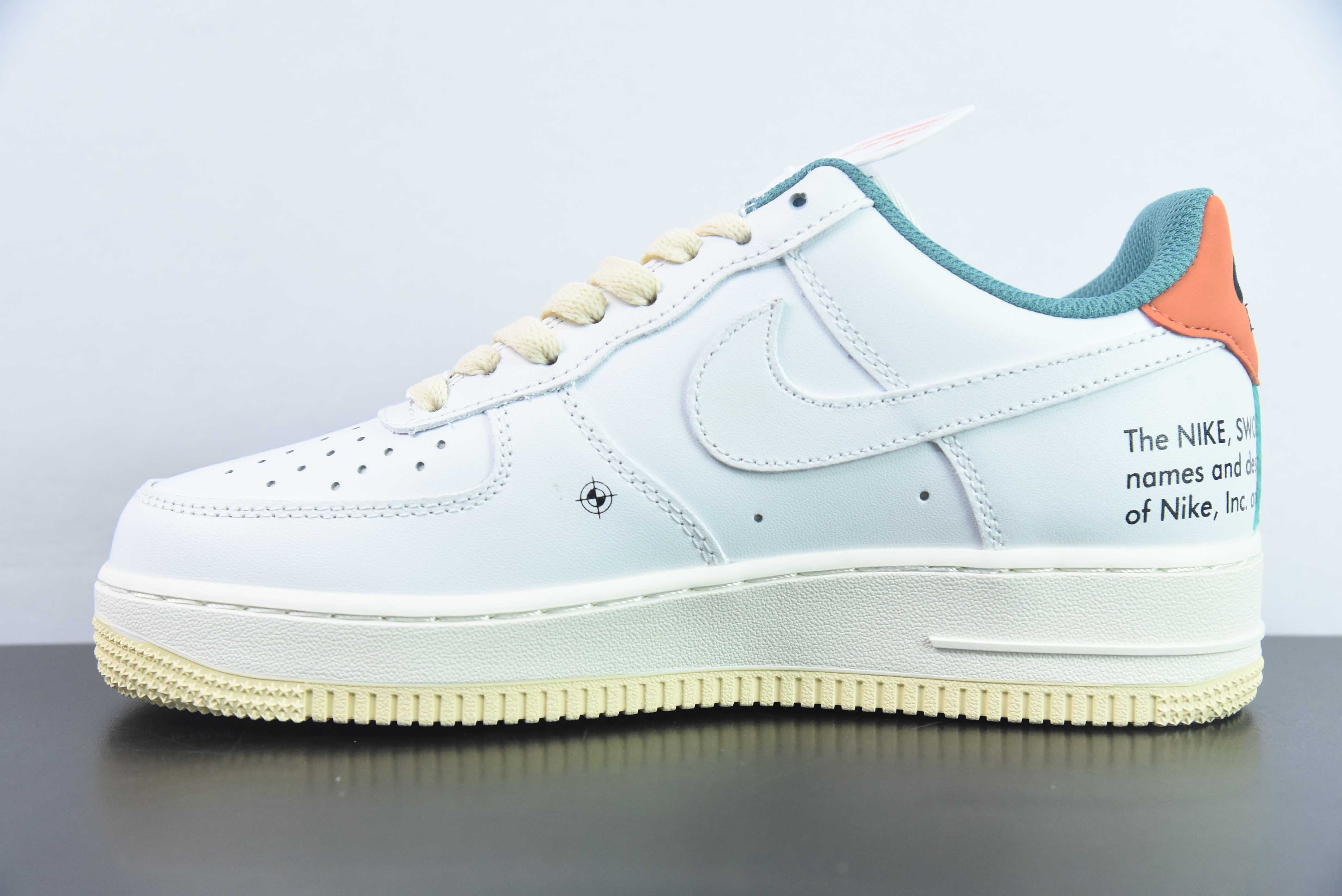 Nike Air Force 1 Low 空军一号低帮百搭休闲运动板鞋 联名白橙 货号:DM0970-111