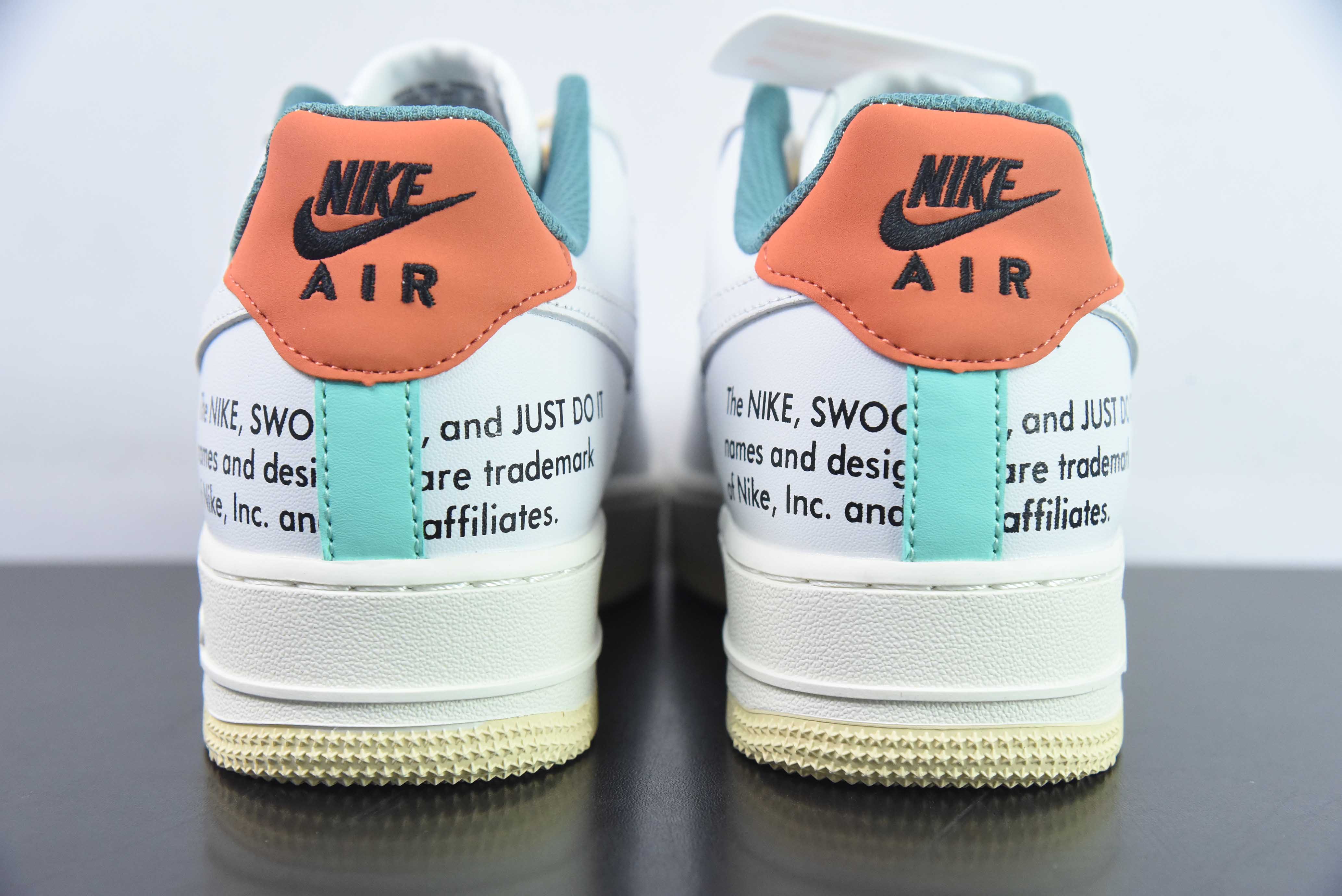 Nike Air Force 1 Low 空军一号低帮百搭休闲运动板鞋 联名白橙 货号:DM0970-111