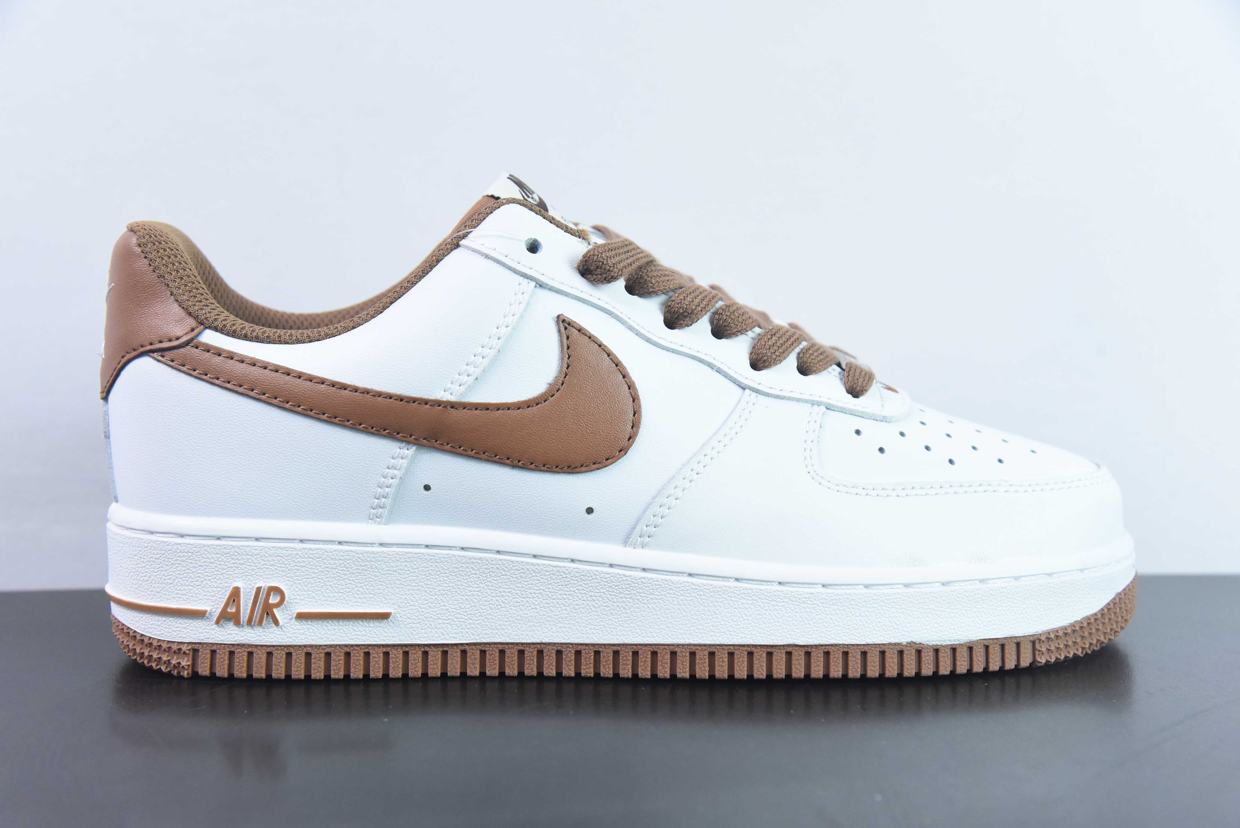 Nike Air Force 1 Low 空军一号低帮百搭休闲运动板鞋 白棕 货号:DH7561-100