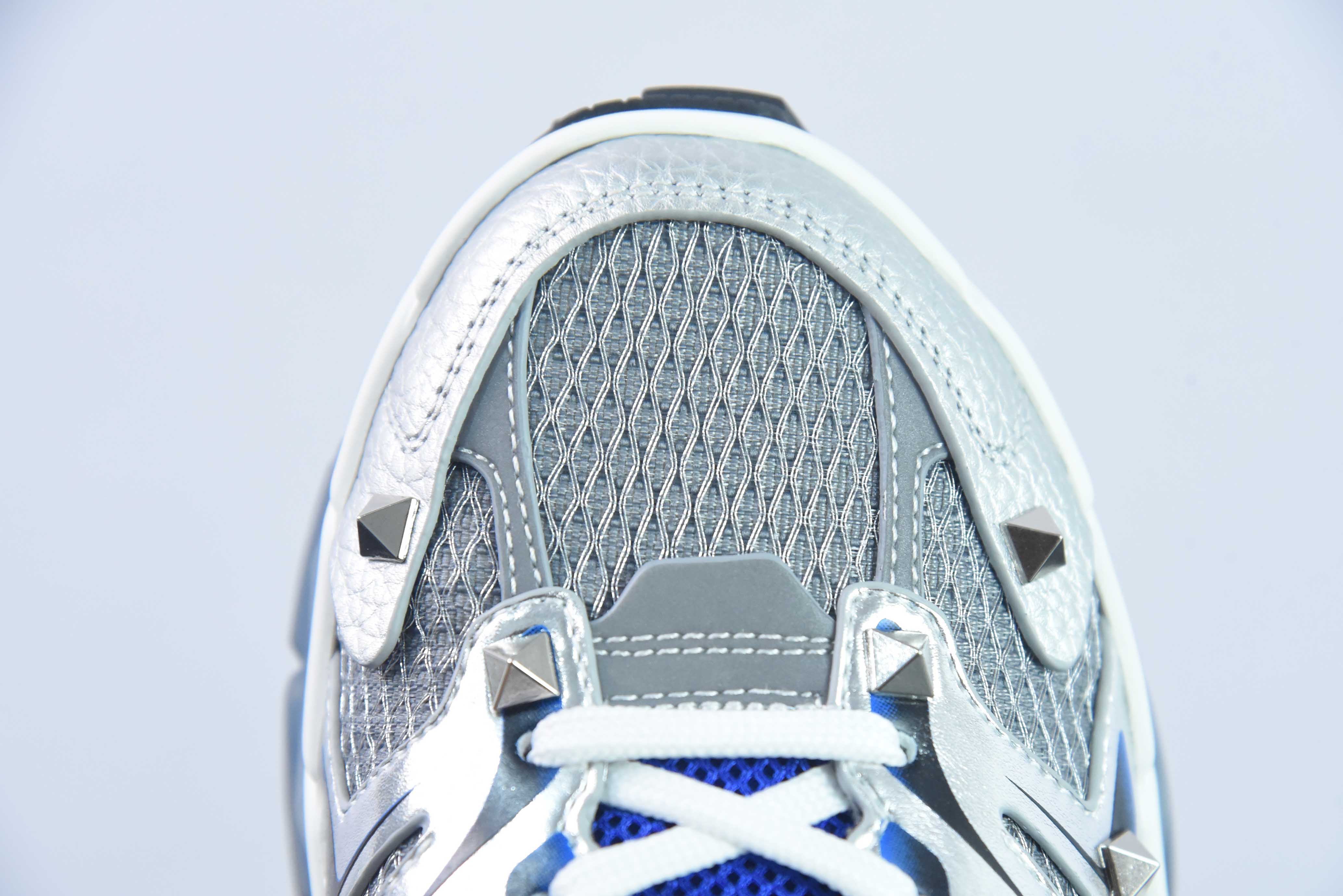 华伦天奴/Valentino Garavani MS-2960 Low-top Sneaker 铆钉系列低帮厚底老爹风增高百搭休闲运动鞋