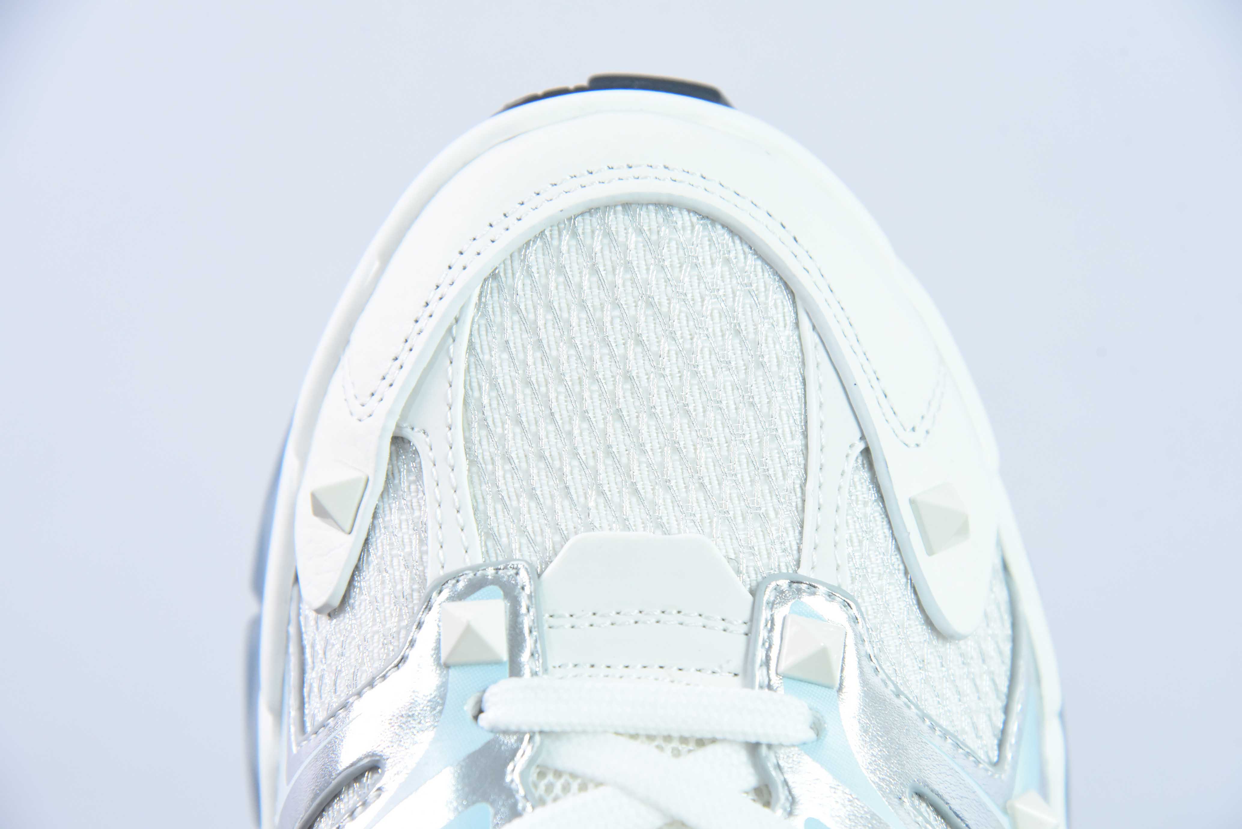 华伦天奴/Valentino Garavani MS-2960 Low-top Sneaker 铆钉系列低帮厚底老爹风增高百搭休闲运动鞋