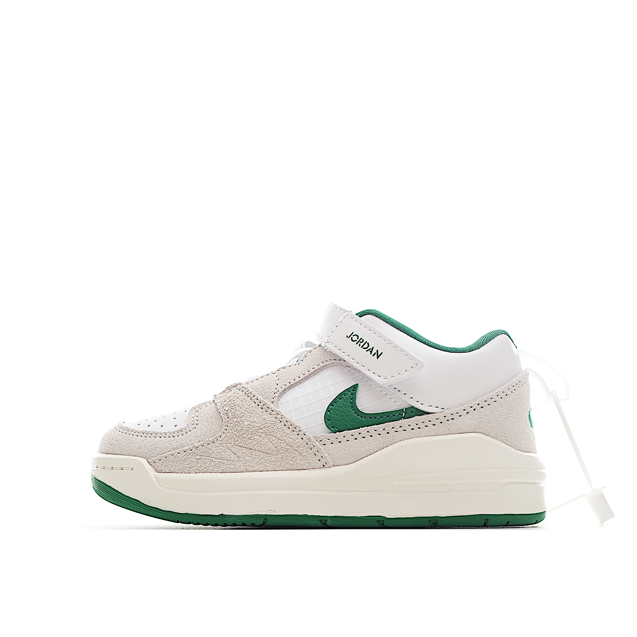 图片[6]-NK Jordan 90 儿童休闲鞋 NK Jordan 90 运动童鞋专为小宝贝打造，兼具舒适脚感与出众格调。鞋款从A1和AJ5中汲取设计灵感，是小宝贝日常玩耍的理想之选。鞋面采用结实皮革和合成材质，舒适耐穿，助力轻松玩乐。 尺码：小童24-27 大童28-37.5 货号：小童：3100 大童：5100-选品中心