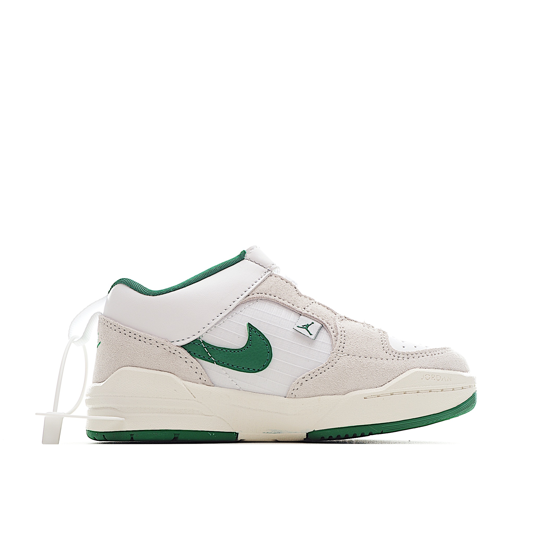 图片[7]-NK Jordan 90 儿童休闲鞋 NK Jordan 90 运动童鞋专为小宝贝打造，兼具舒适脚感与出众格调。鞋款从A1和AJ5中汲取设计灵感，是小宝贝日常玩耍的理想之选。鞋面采用结实皮革和合成材质，舒适耐穿，助力轻松玩乐。 尺码：小童24-27 大童28-37.5 货号：小童：3100 大童：5100-选品中心