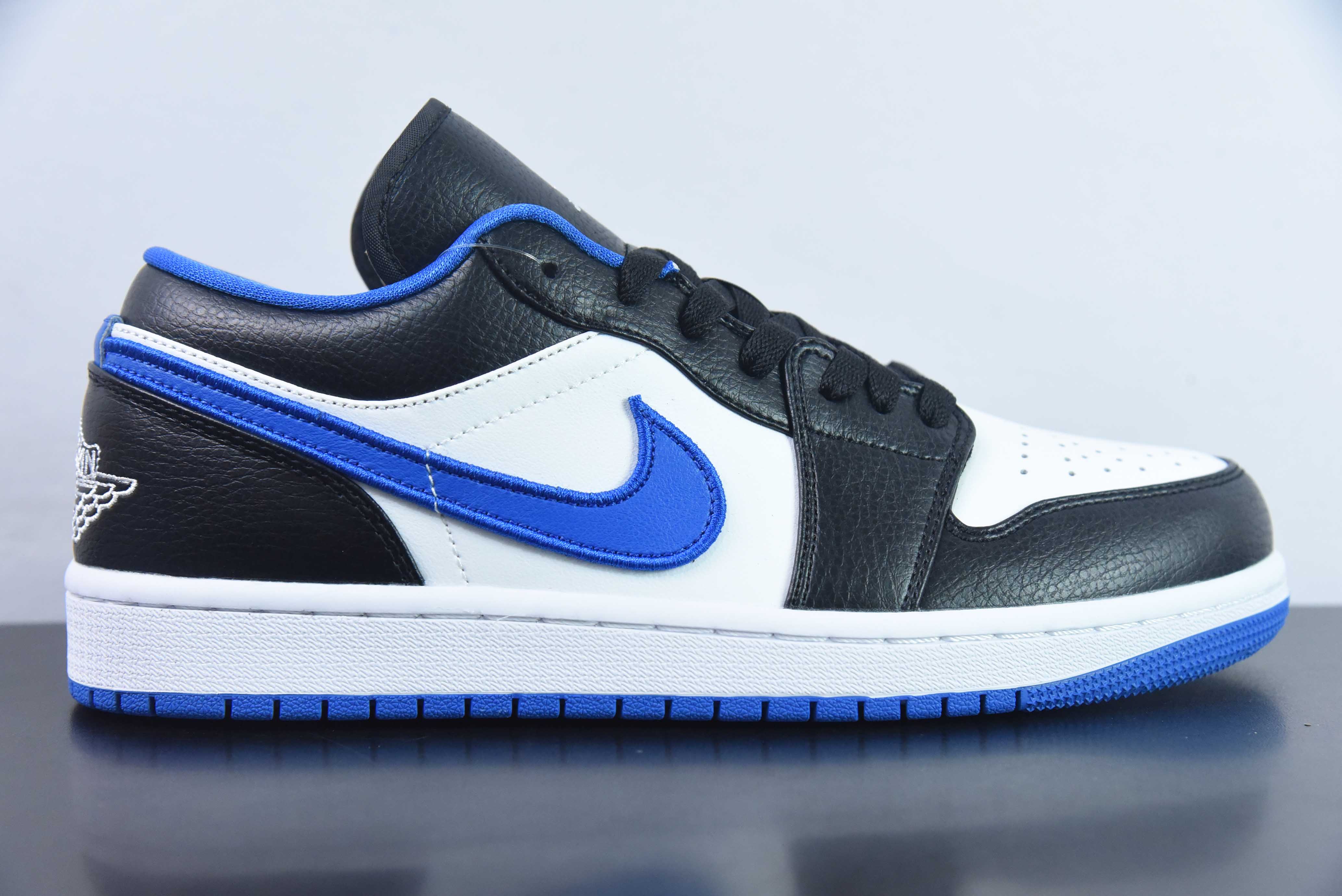 XAJR45357534 Air Jordan 1 Low AJ1 Jordan 1 low top zapatos de baloncesto / negro azul, blanco negro azul, lanzamiento 2…