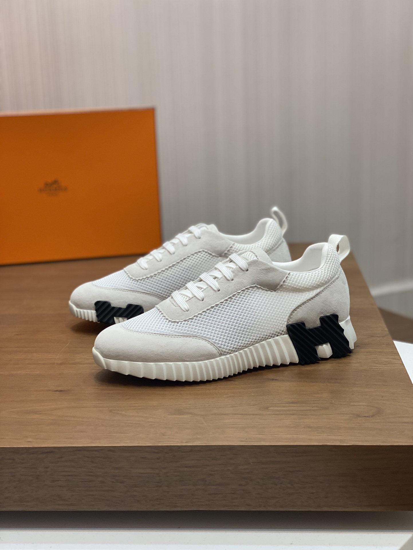 Alternative view of Sneakers 13457