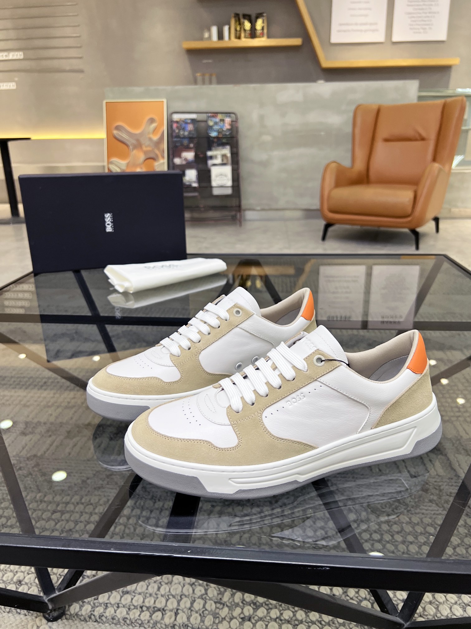 Alternative view of Sneakers 13463