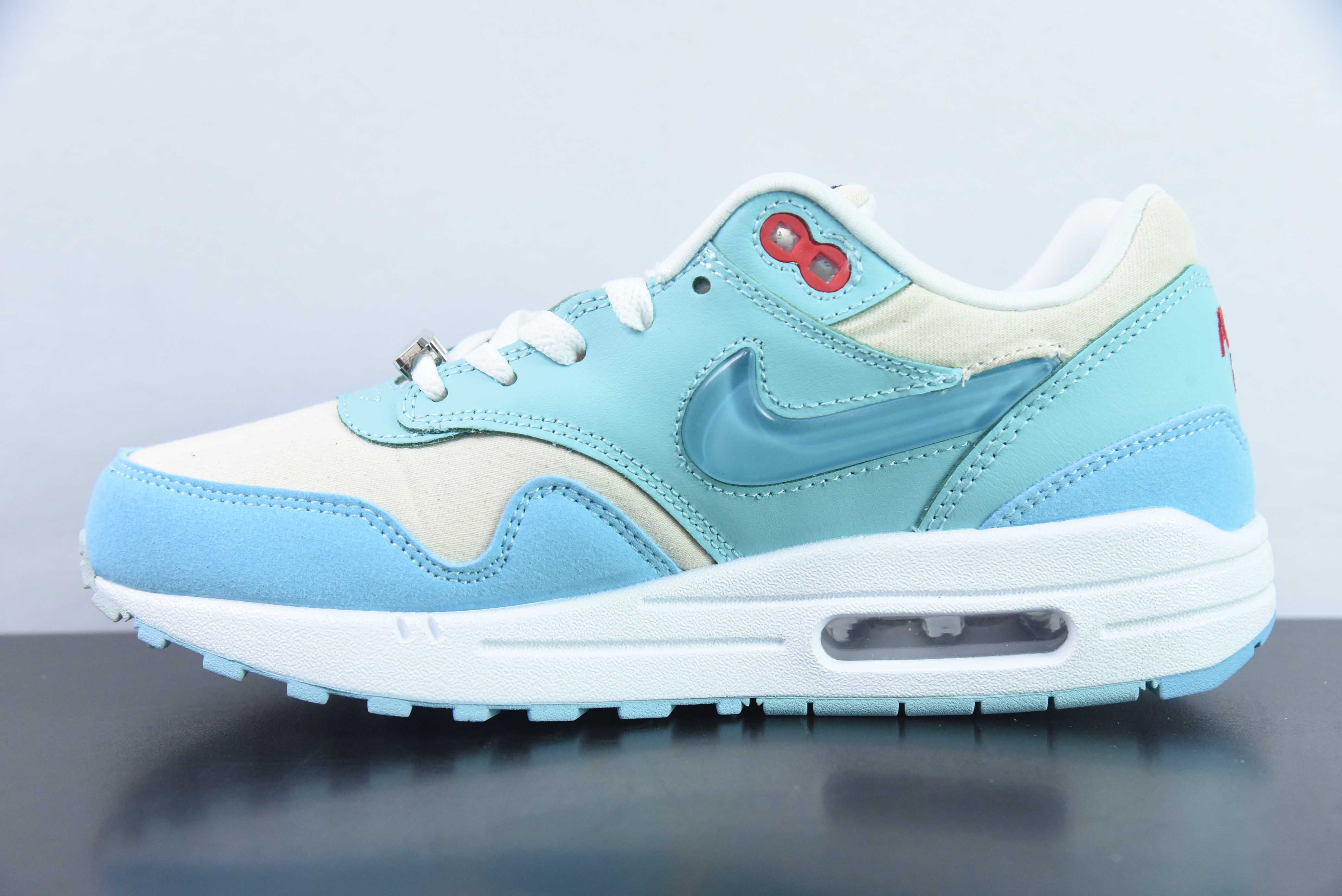 NK Air Max 1 初代复古气垫慢跑鞋 货号：FD6955-400