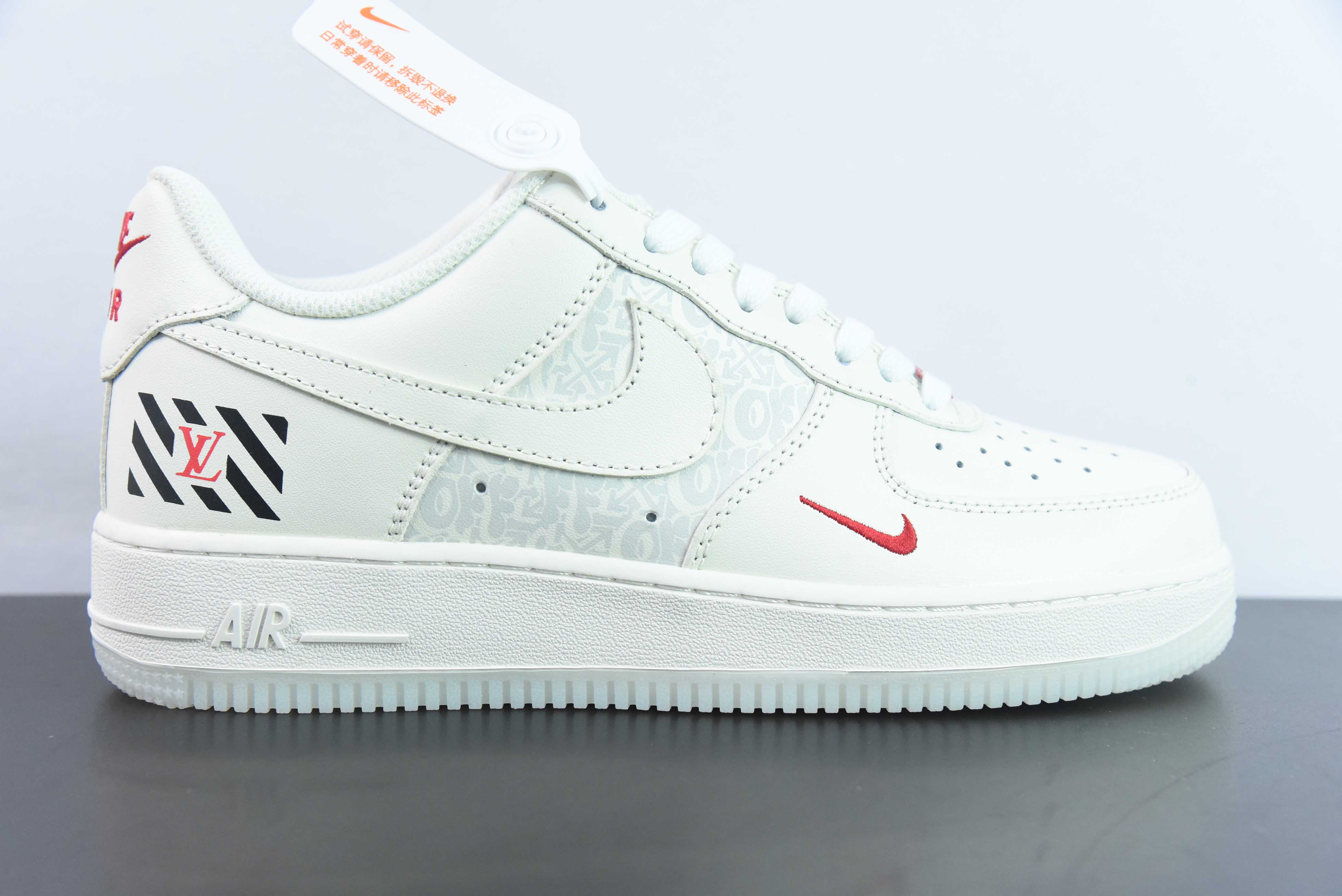 路易威登Louis Vuitton x Nike Air Force 1空军一号经典“OW联名米白黑红LV印花”