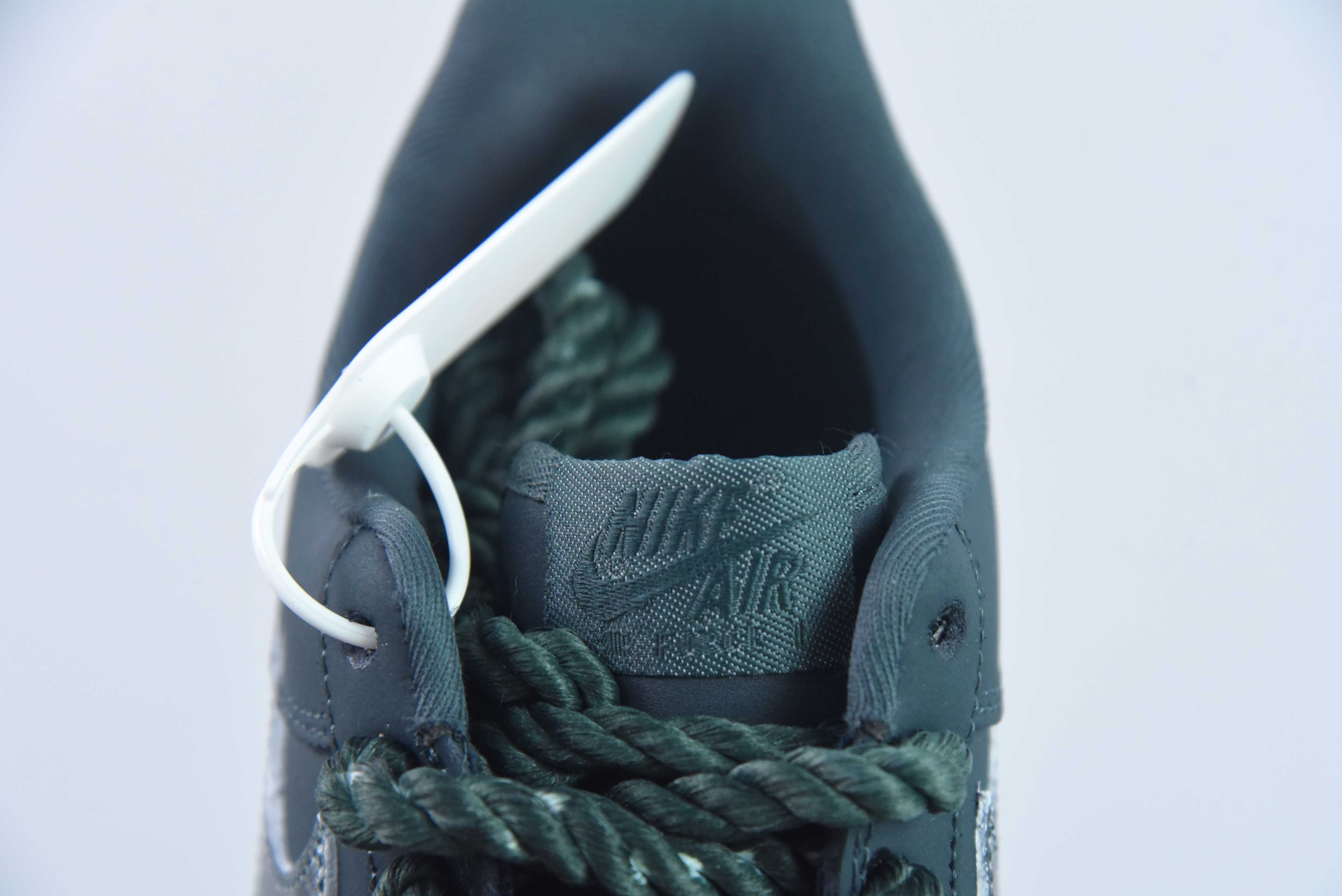 Nike Air Force 1 AF1 空军一号/低帮 黑色 粗鞋带 做旧 货号:315122-222