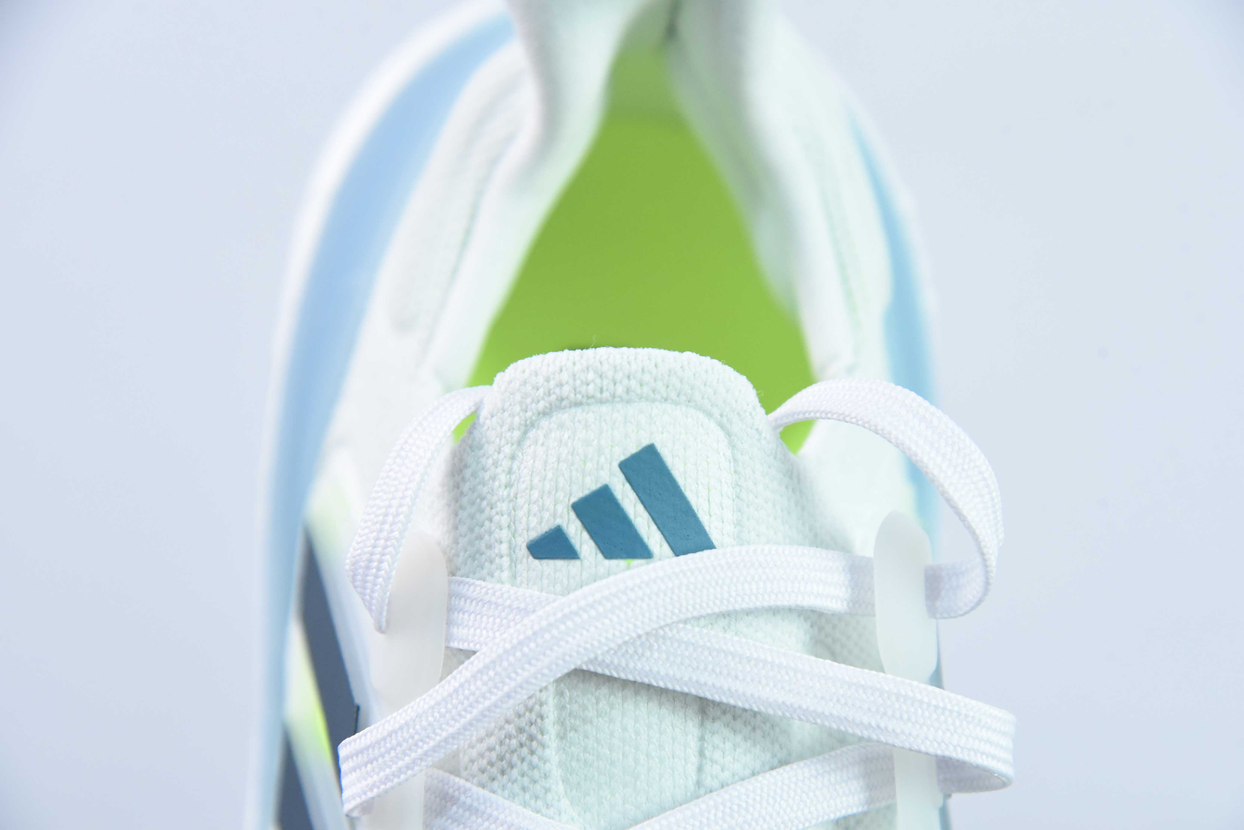 阿迪 AD Pure Boost 2023 Light”Mint/White“23版轻弹UB系列低帮袜套式针织透气缓震休闲运动慢跑鞋货号：IE1768