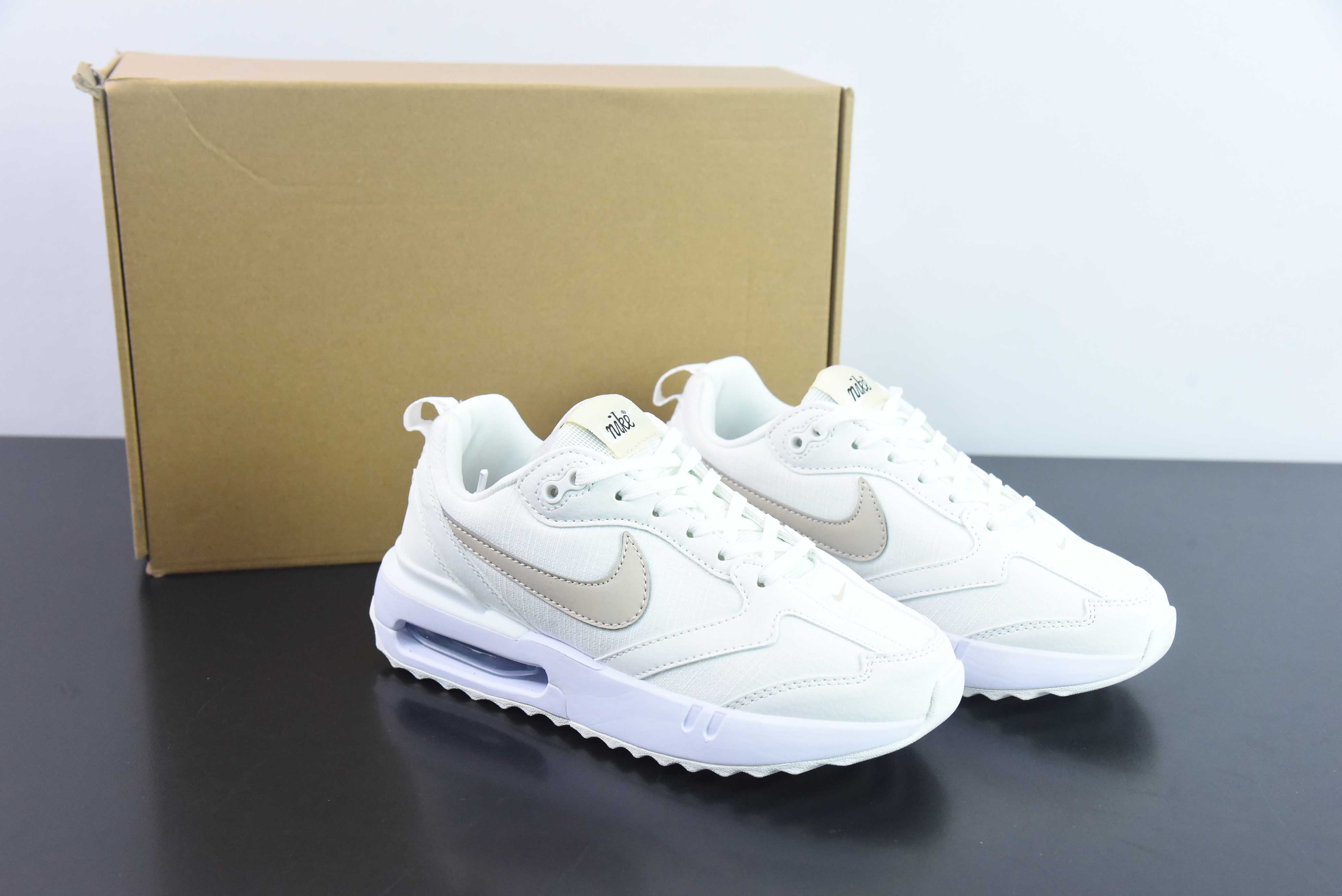 NK Air Max Dawn 黎明系列 低帮气垫百搭休闲运动慢跑鞋货号 DX5655-100