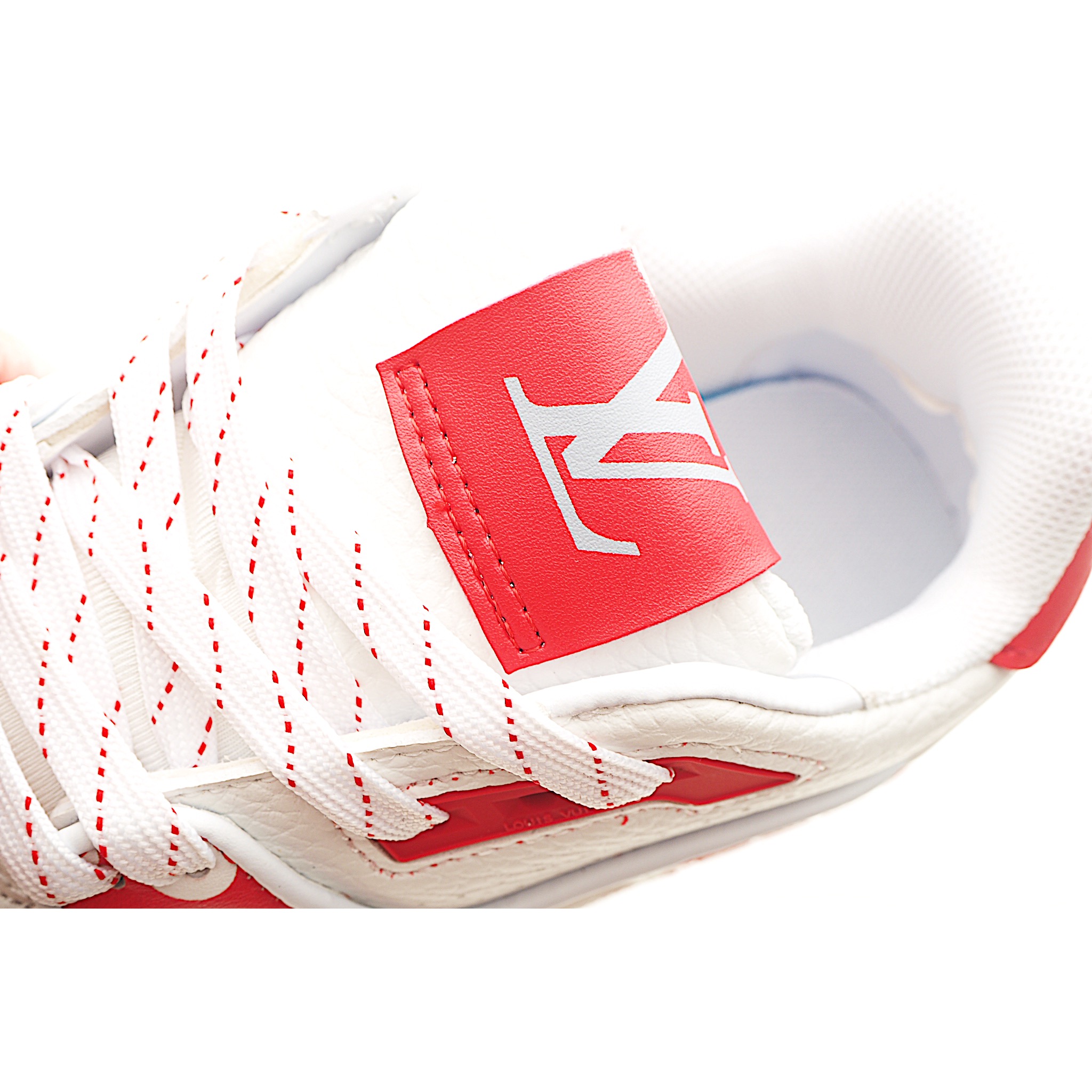 图片[8]-LV 休闲时尚儿童板鞋 LVx YK T运动鞋来自LV联名合作系列，在牛皮革表面描绘先锋艺术家笔下的无限波点，创意升级V A创作的经典鞋履，鞋后标注合作系列标识。 尺码：26-37 货号：白红色-选品中心