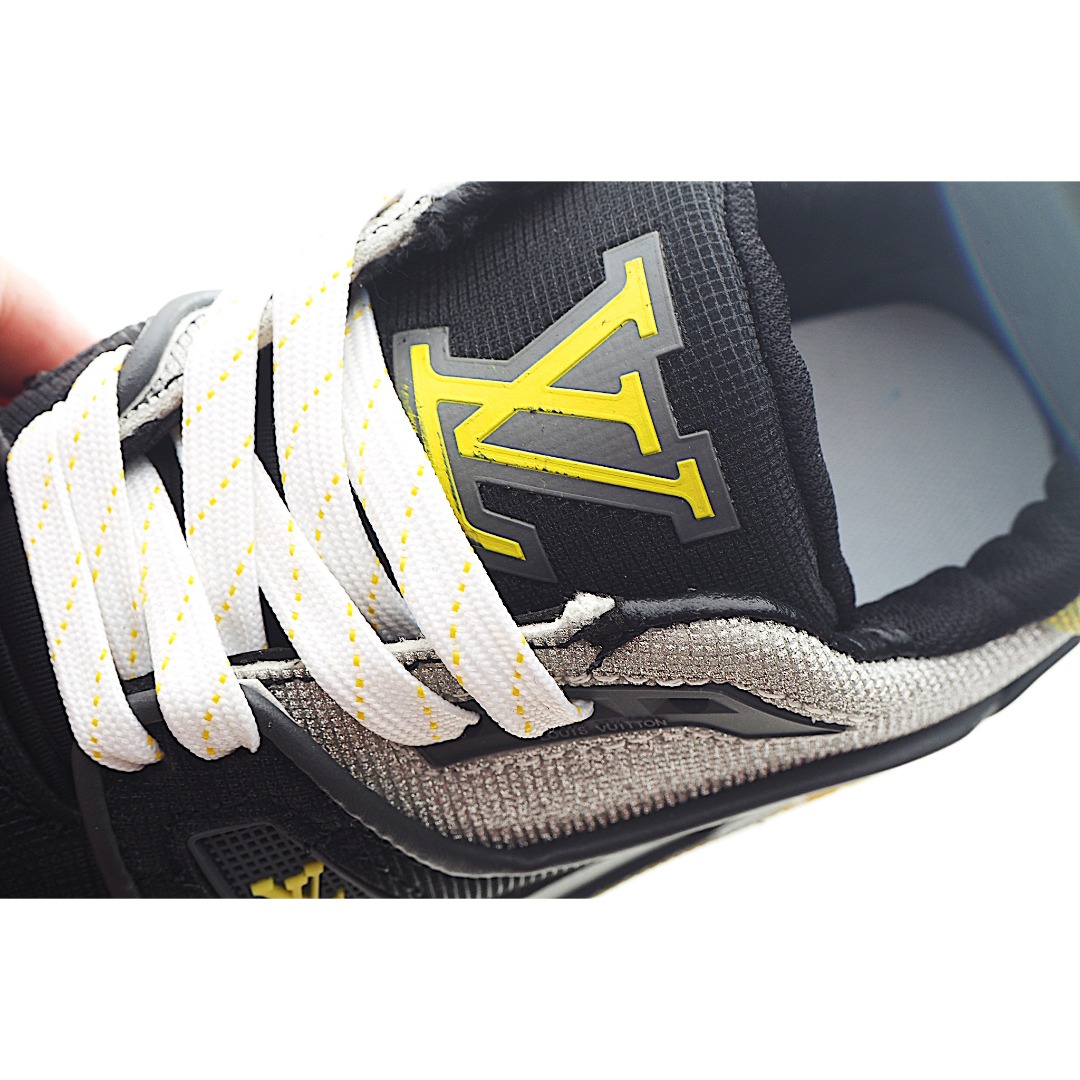 图片[8]-LV 休闲时尚儿童板鞋 LV 运动鞋以黑色、银色和黄色闪闪发光的水钻重新诠释，外观出众。图形色调突出了路易威登工匠在﹖小时内缝制的结构精美的鞋面。双色橡胶外底压印花押花图案也很吸引人。 尺码：26-37 货号：水钻黑黄-选品中心