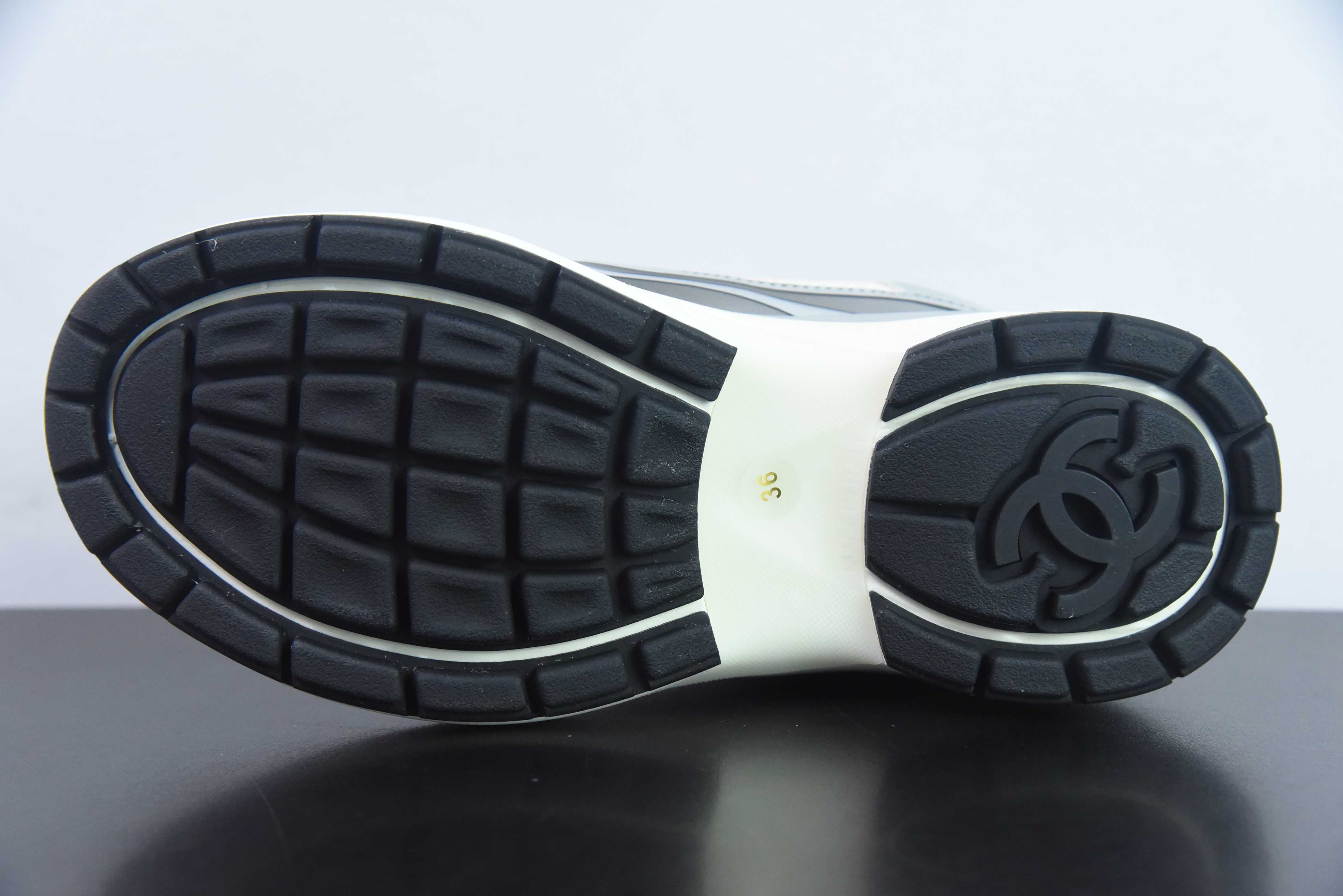 Chane/香奈儿  法国奢侈品品牌 2023 Cruise Logo Casual Low 系列克鲁斯轻便复古老爹风百搭休闲运鞋