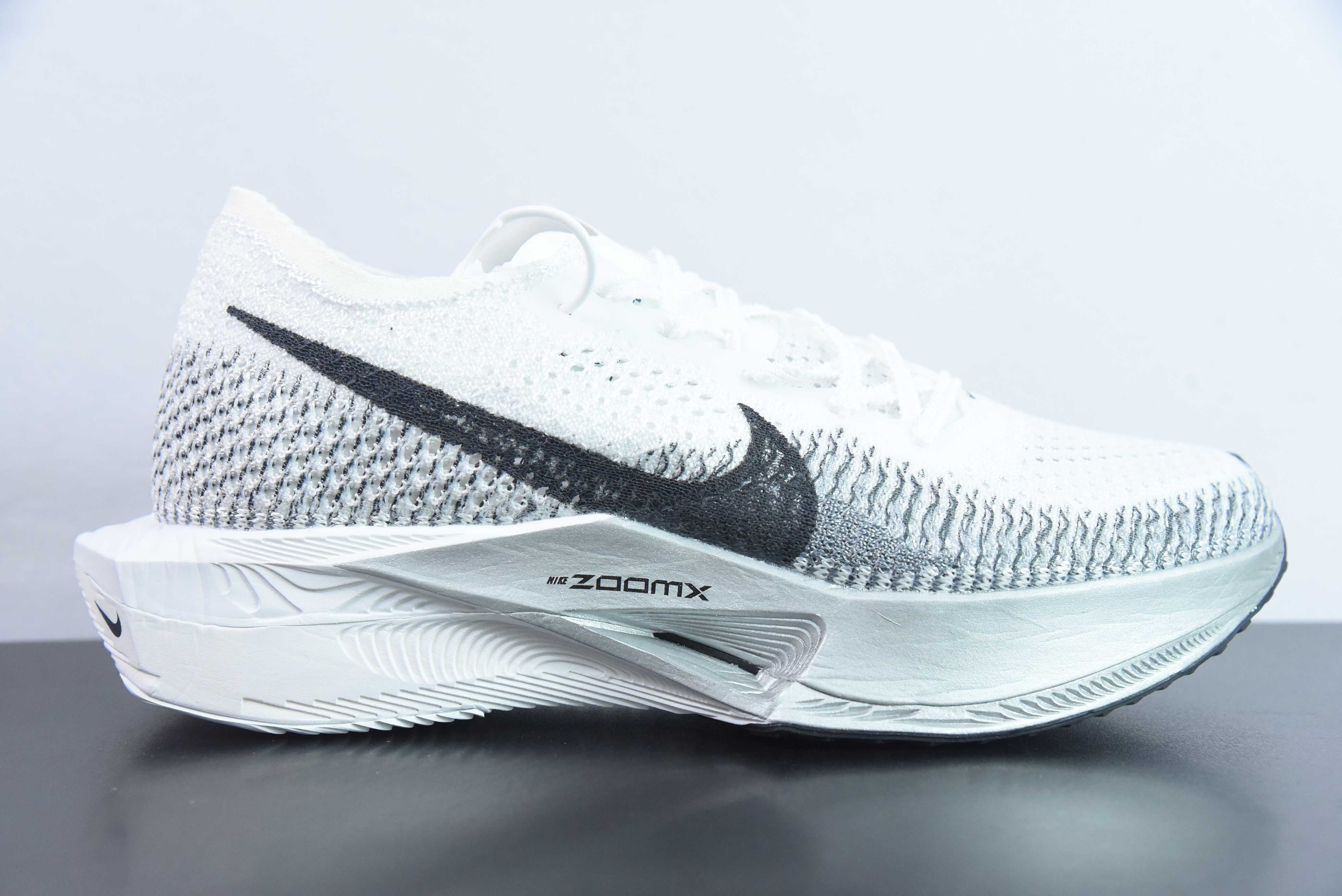 BJN60363155 versión original Nk Zoomx Vaporfly Next%3 tercera generación, gris y blanco DV4129-100, tallas: 39-45