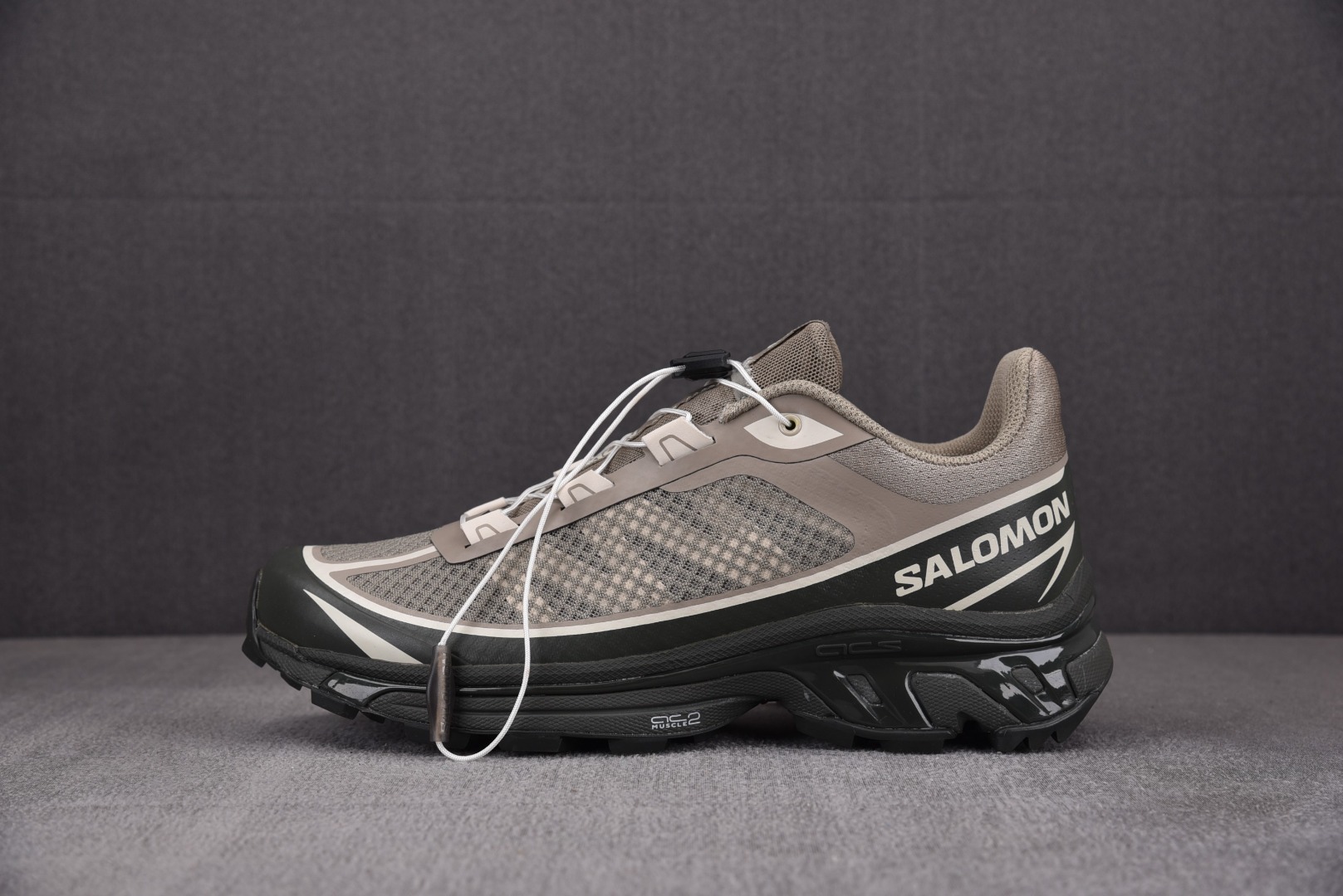 SALOMON鞋码36-46.5总裁