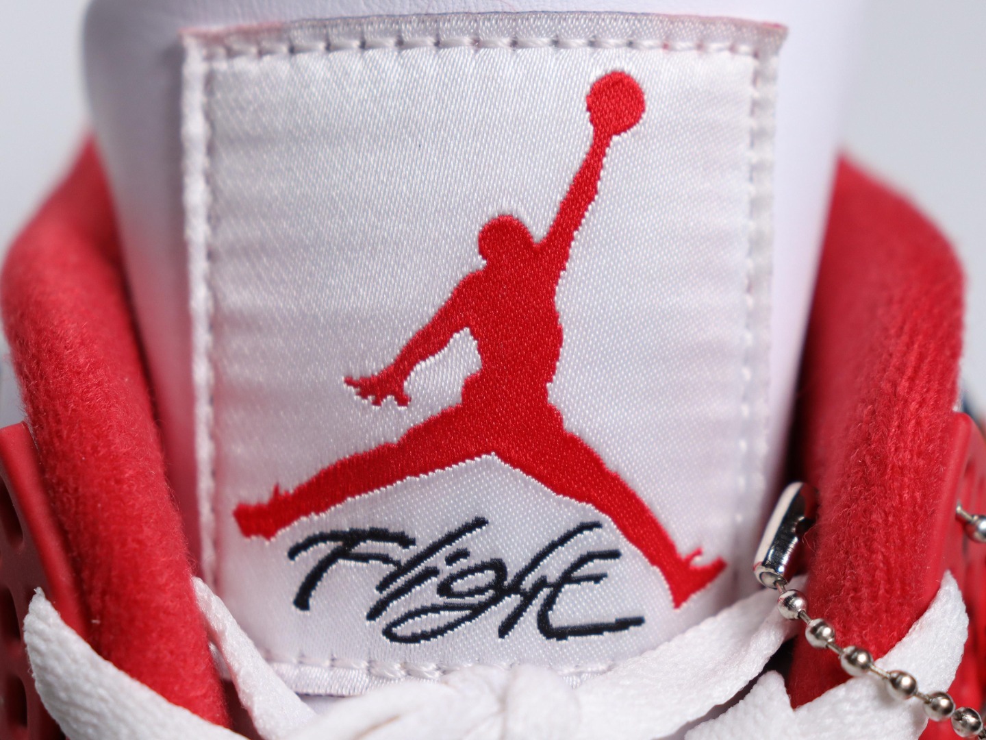AJ4火焰红 尺码：41-46纯原-Air Jordan 4 AJ4 黑白红 情侣款火焰红 2020复刻