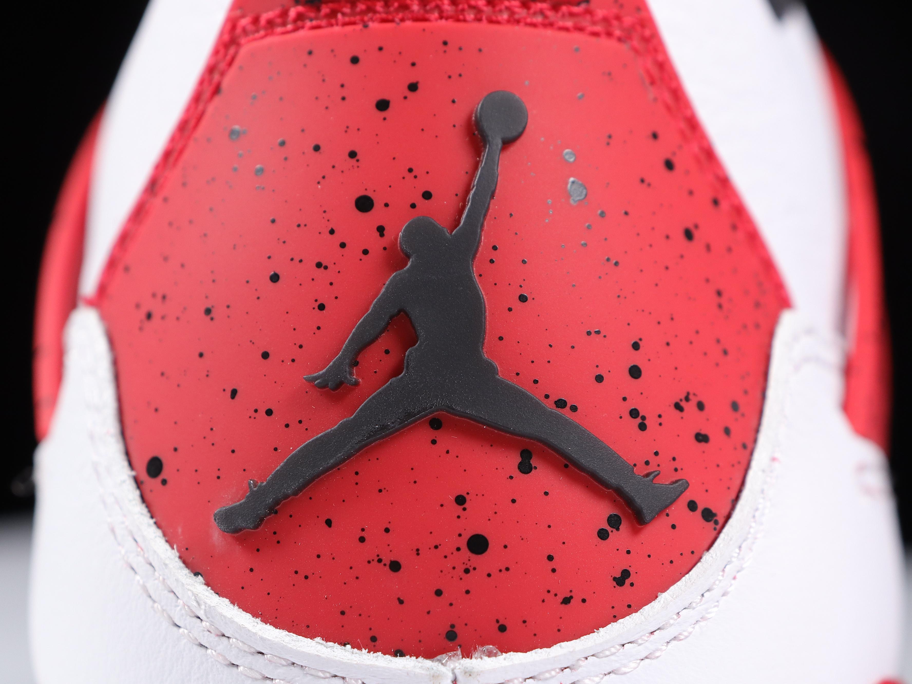 AJ4白黑红 尺码:41-46纯原-Air Jordan 4“Neutral Grey”白黑红 DH69