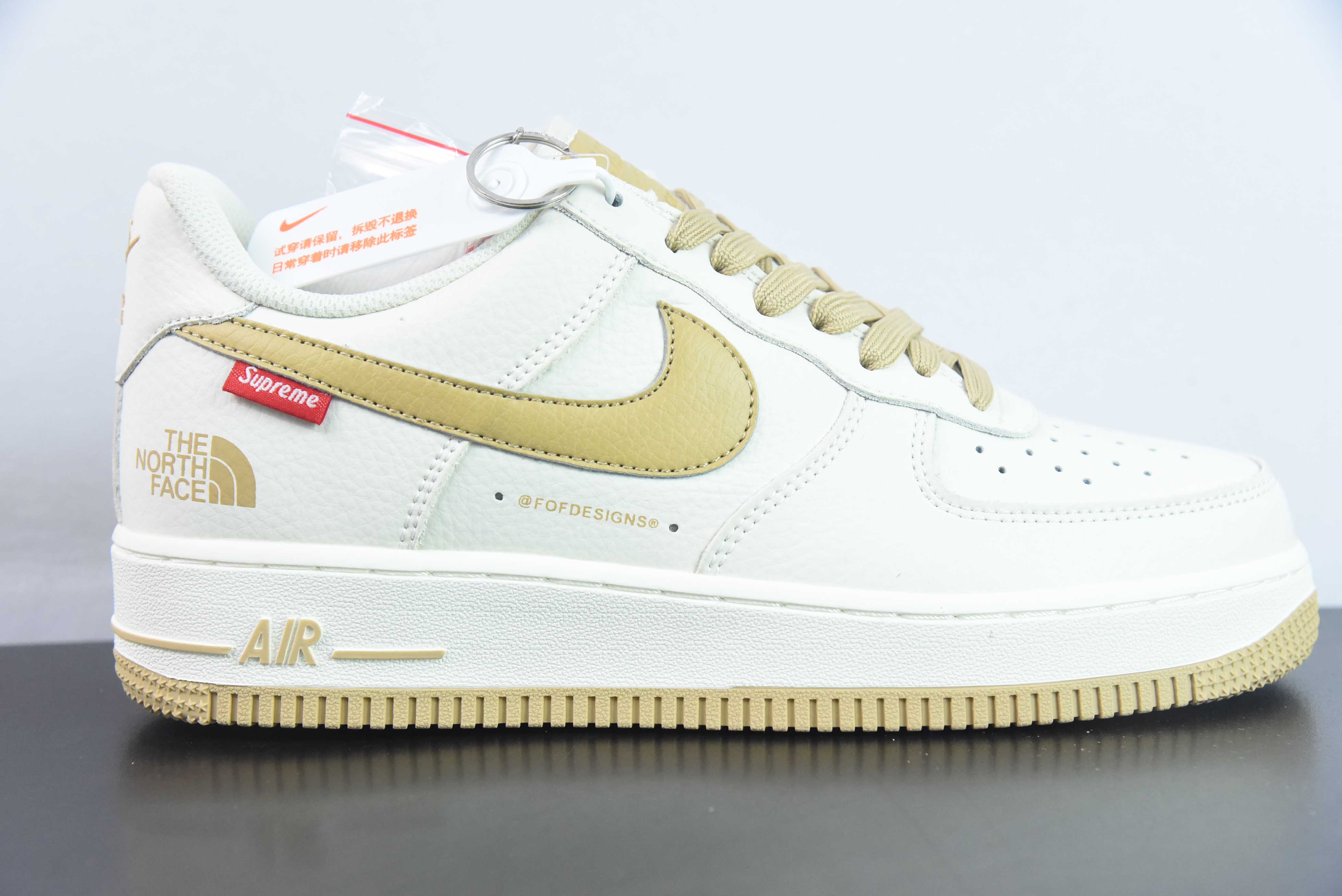 NAP61899847 Nike Air Force 1 Low 07 x The North Face x Supreme 北面三方联名 空军一号低帮运动休闲板鞋货号：SU2305-010 尺码：36-45