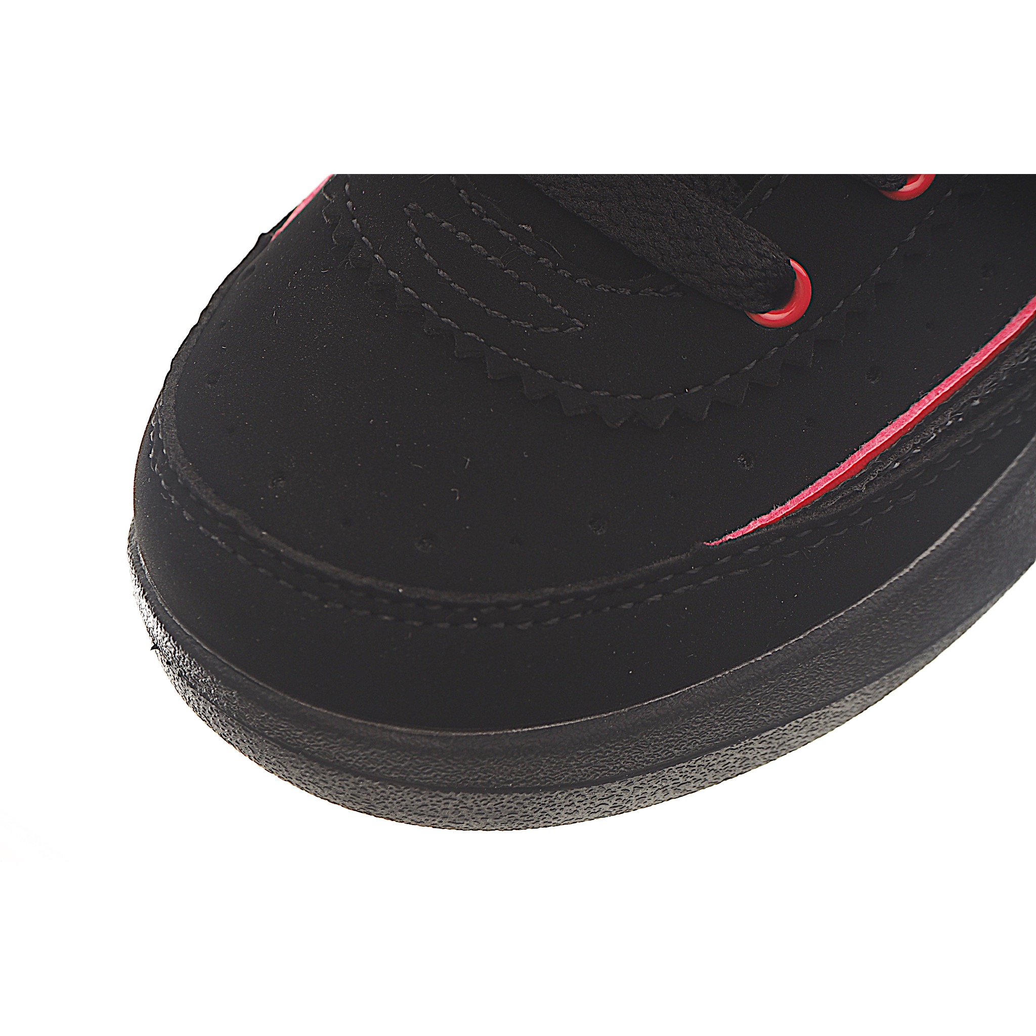 图片[7]-AJ 2代中帮系带复古童鞋 你的孩子会摇滚经典的吧! AJ2 于1986 年首次亮相，是其著名前身的酷炫弟弟一-标志性AJ1的更时尚、更简约的版本。鞋面采用舒适材质，提升上脚体验。鞋身延续了经典款式设计，并加强了鞋面的包裹和支撑性能。鞋底精心打造的防滑底纹，抓地稳固。 尺码：24-37.5-选品中心