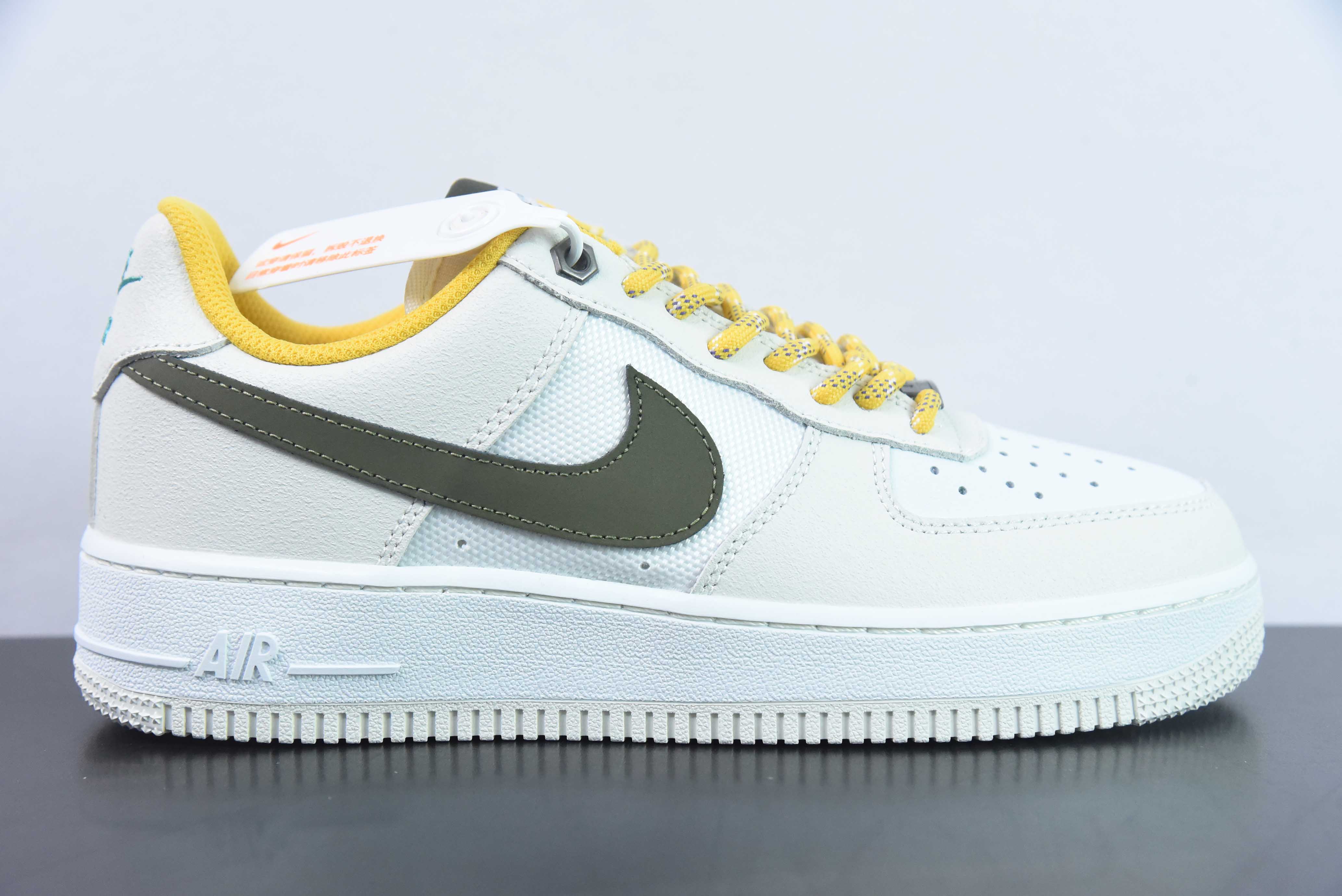 RAA35041832 Nike Air Force 1 Low 空军一号低帮运动休闲板鞋米黄绿色货号：FV3628-031 尺码：36-45