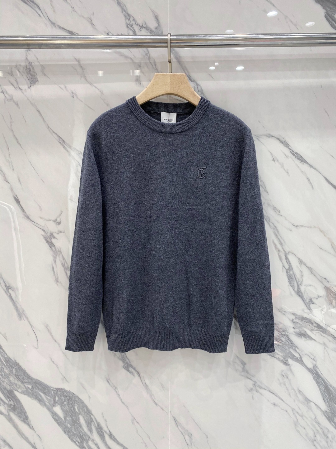 Where Can I Find
 Burberry Clothing Sweatshirts Cashmere Spandex Wool Fall/Winter Collection