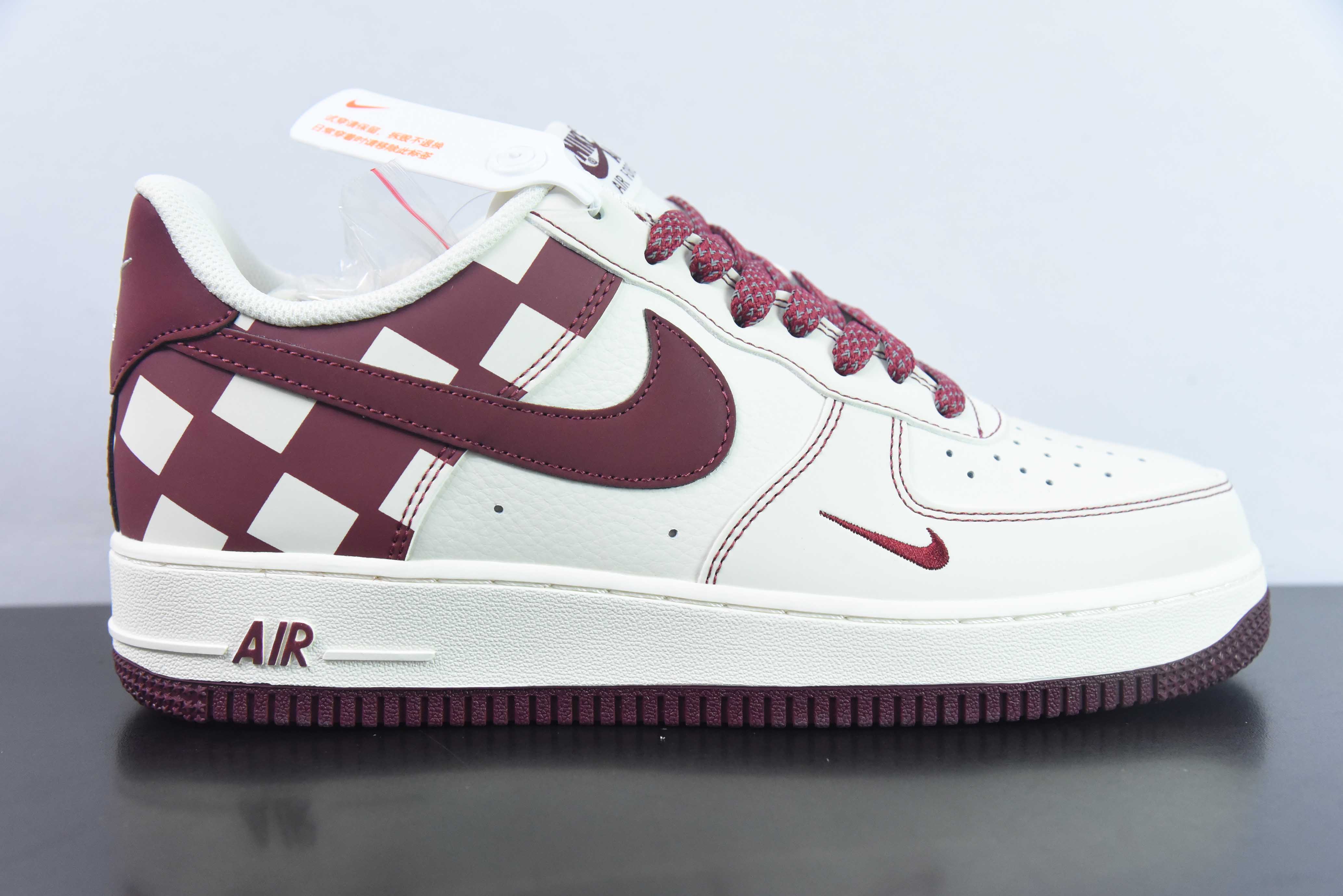 [Air Force Series]NikeAirForce107Low"BeigeWhiteWineRedCheckboard" Air Force