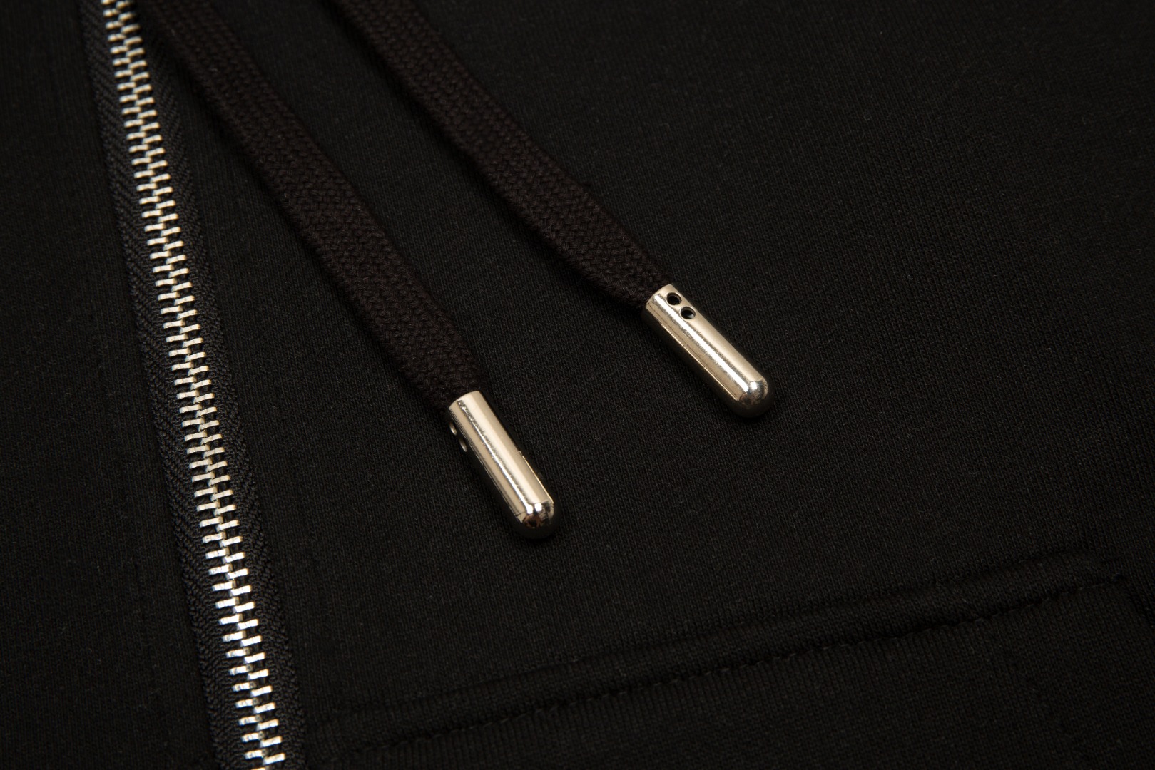 High-End Quality Hand-Painted Women’s Suit with Unique Embroidery and ZP Filament Line - 图片 8