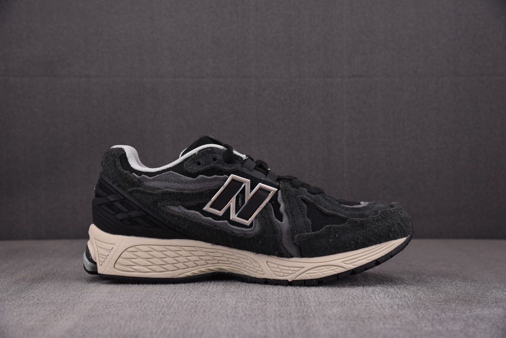 NB1906R尺码:36-47总裁R