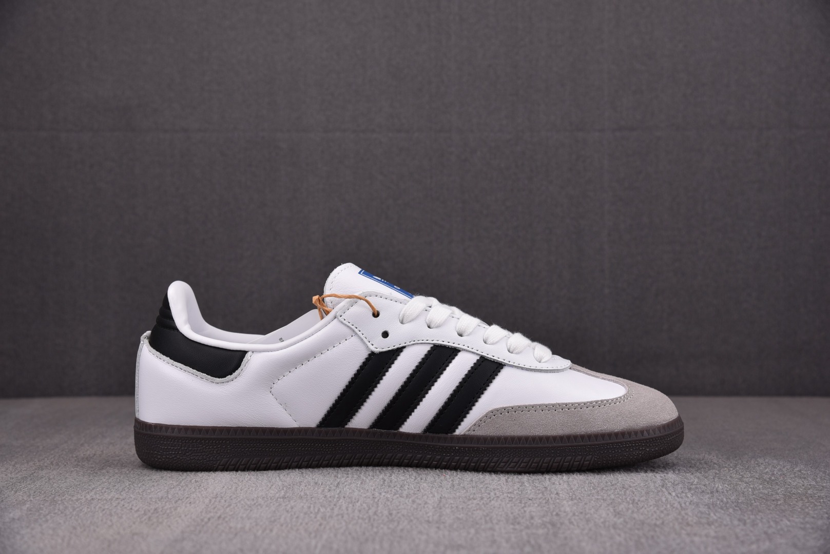 补货
Originals桑巴德训 尺码：36-45

纯原出品-Originals Samba Vega