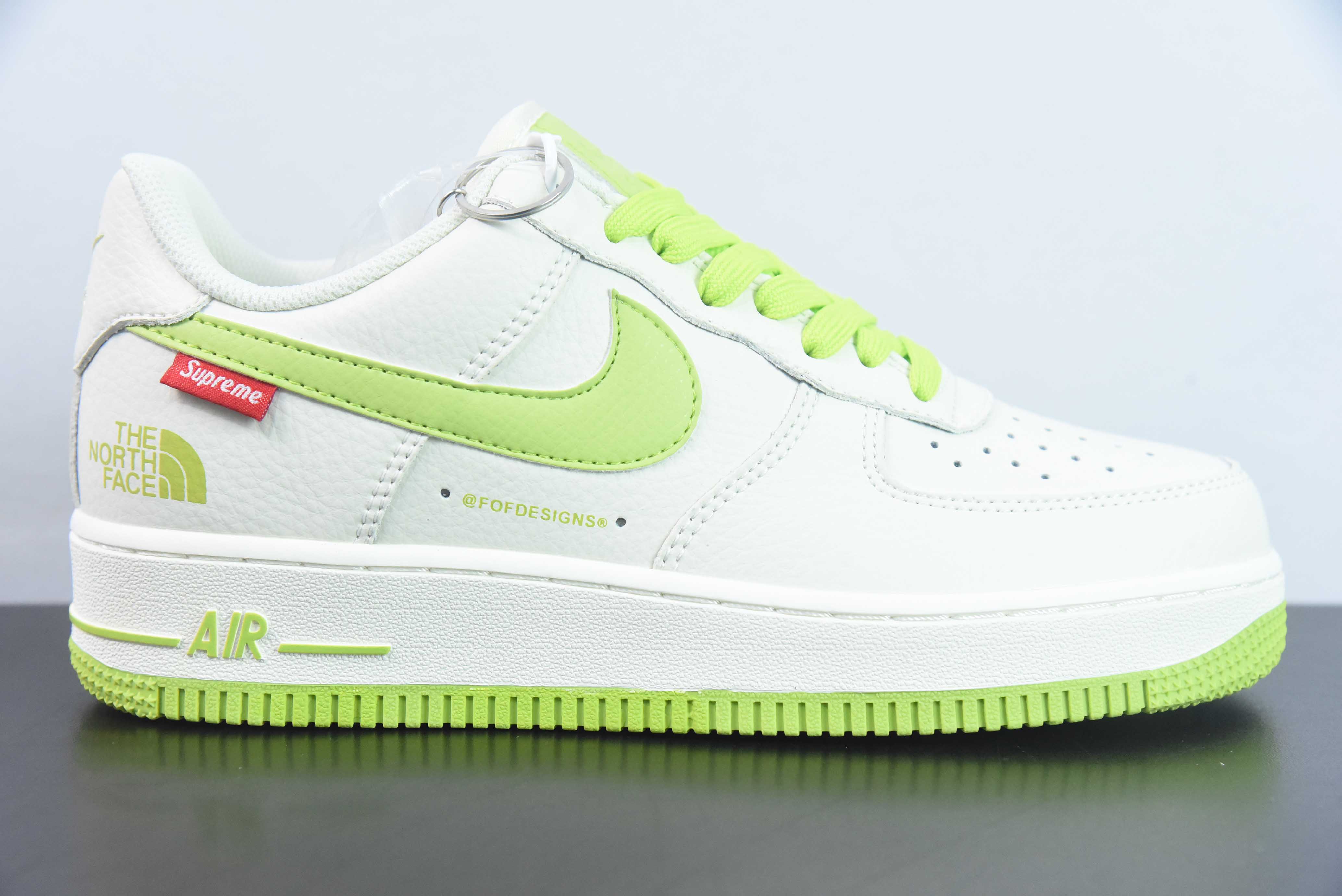 JAS51475946 Nk Air Force 1'07 Low LV8 联名款空军一号低帮休闲板鞋 货号：SU2305 011 尺码：36-45