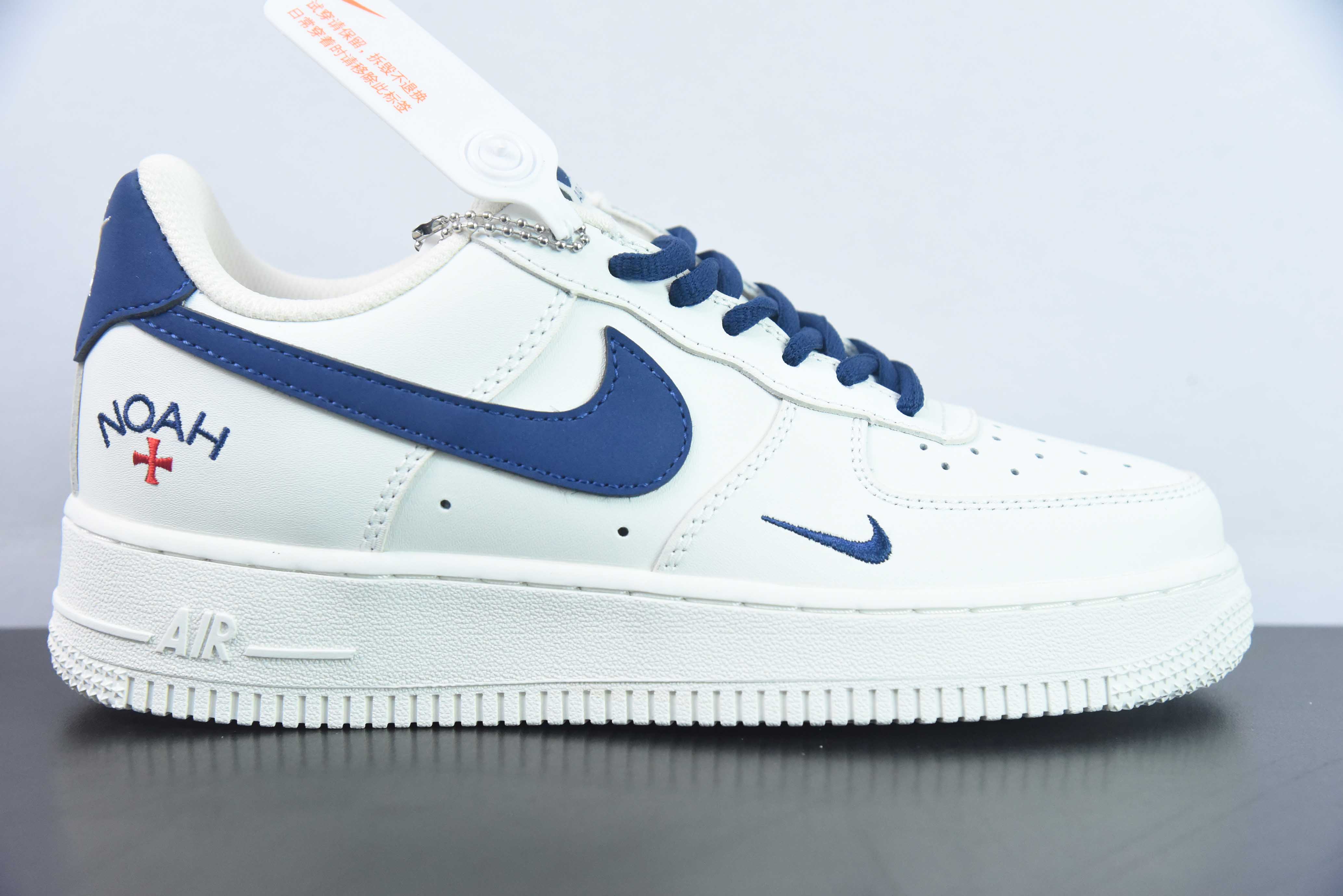 CAD59453839 Nike Air Force 1 Low 07 x NOAH 联名白蓝空军一号 货号：NY4407 11Size：36-45