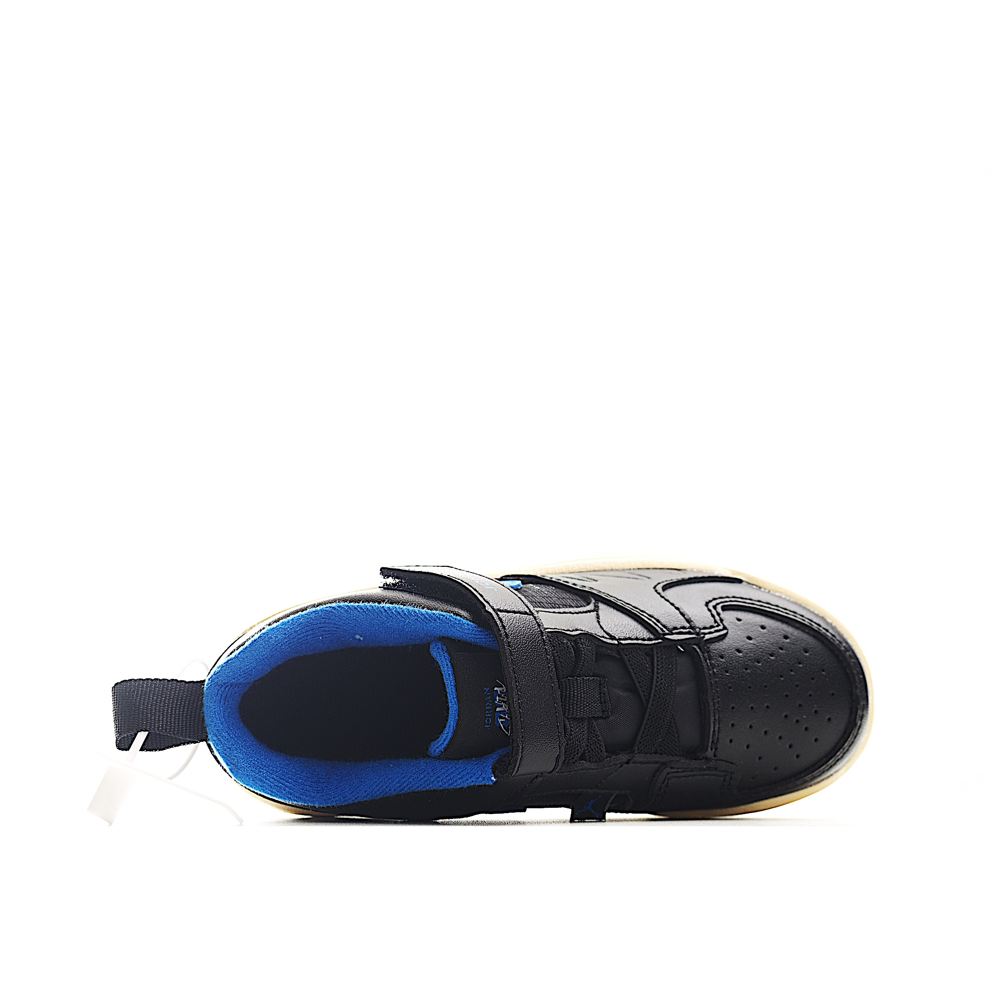 图片[8]-NK Jordan 90 儿童休闲鞋 NK Jordan 90 运动童鞋专为小宝贝打造，兼具舒适脚感与出众格调。鞋款从A1和AJ5中汲取设计灵感，是小宝贝日常玩耍的理想之选。鞋面采用结实皮革和合成材质，舒适耐穿，助力轻松玩乐。 尺码：小童24-27 大童28-37.5 货号：小童：3100 大童：5100-选品中心