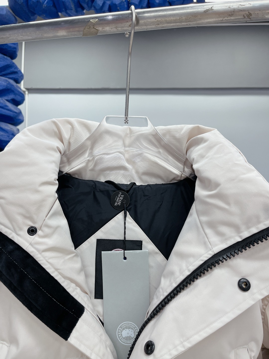 Top Canada Goose Wyndham Parka Down Jacket-Big cat