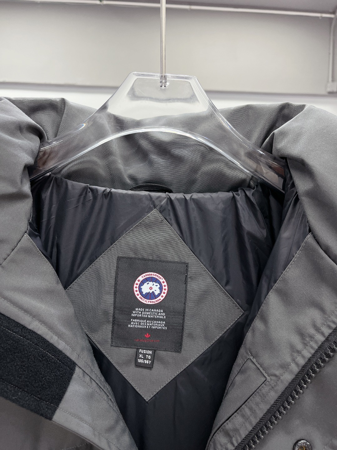 Top Canada Goose Wyndham Parka Down Jacket-Big cat